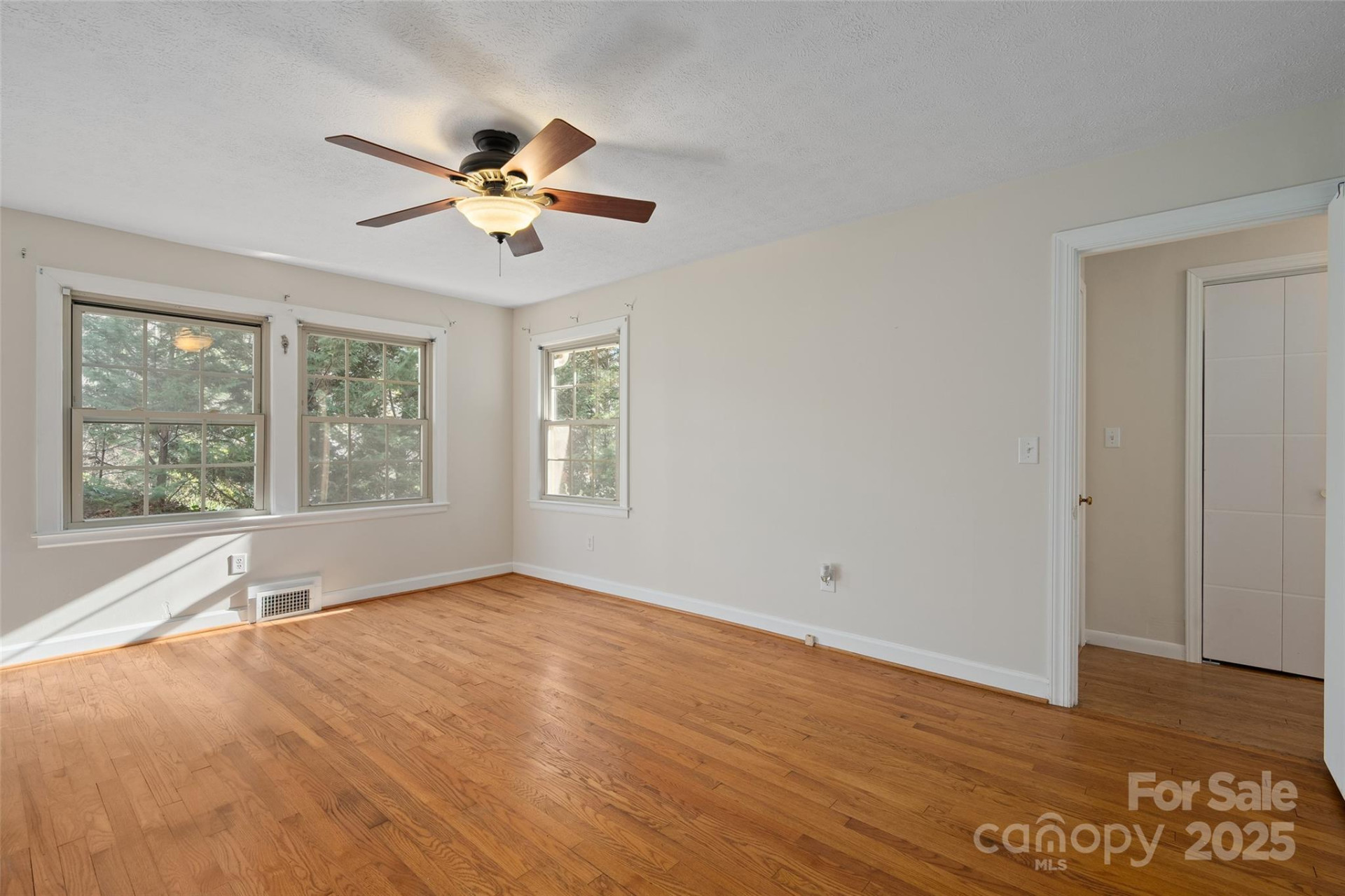 233 Rolling Drive - Photo 22