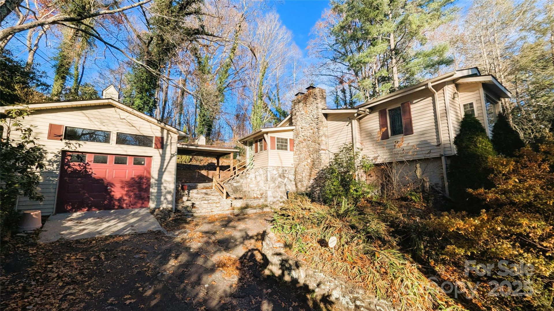 233 Rolling Drive - Photo 4