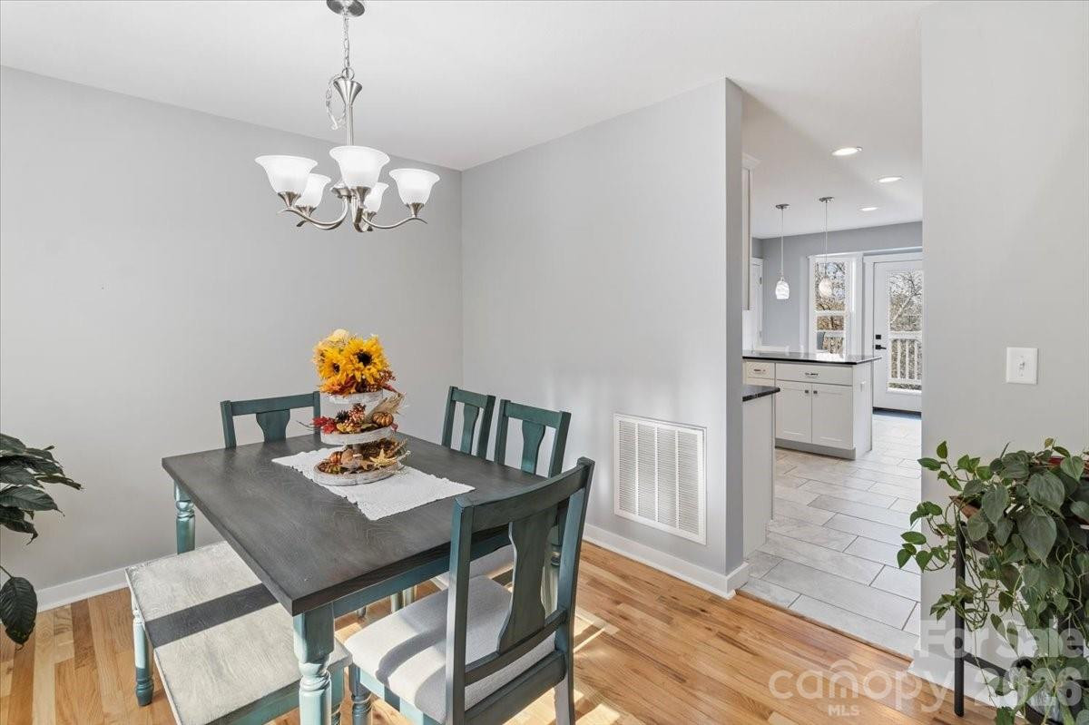 9 Old Amber Drive - Photo 13