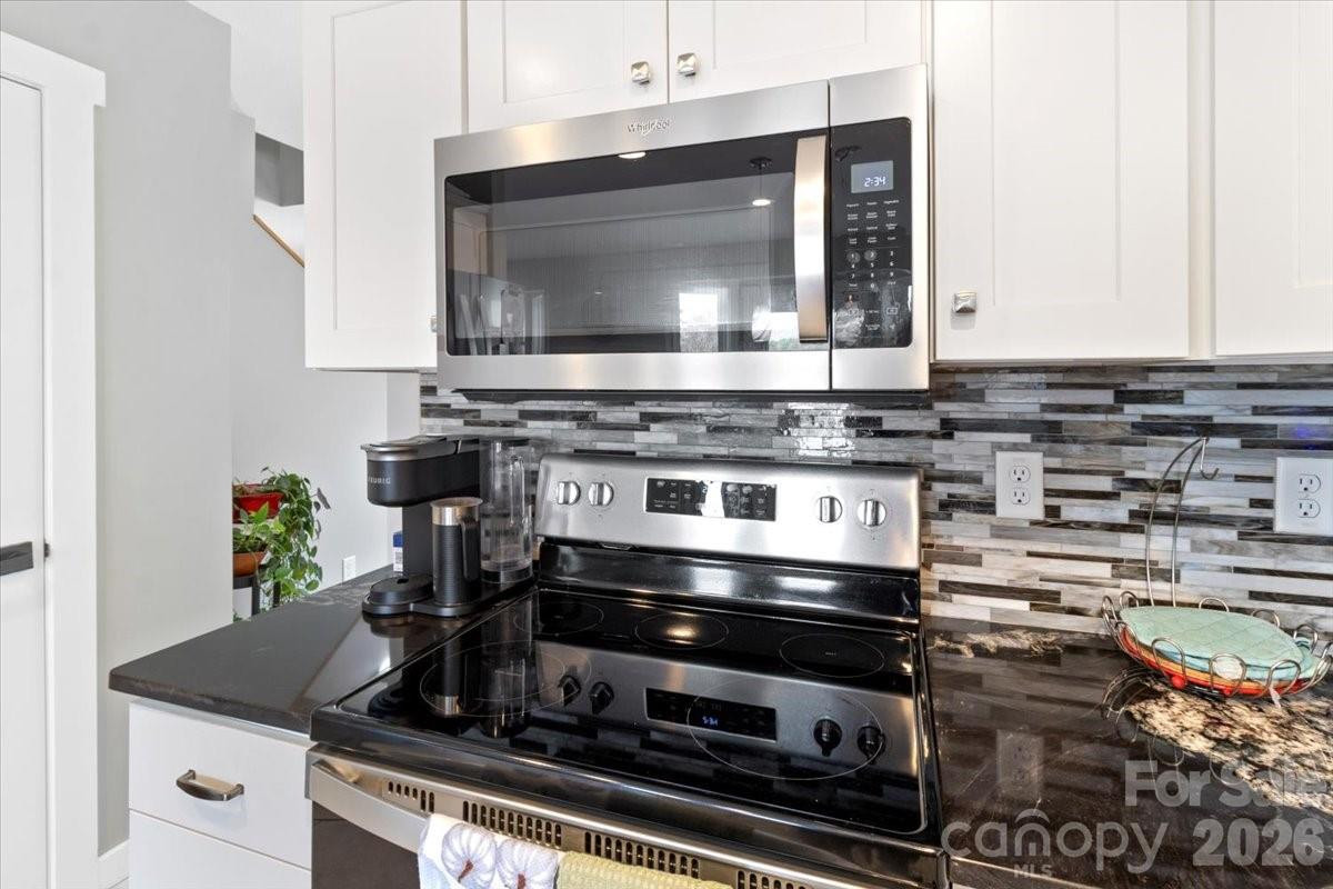 9 Old Amber Drive - Photo 17