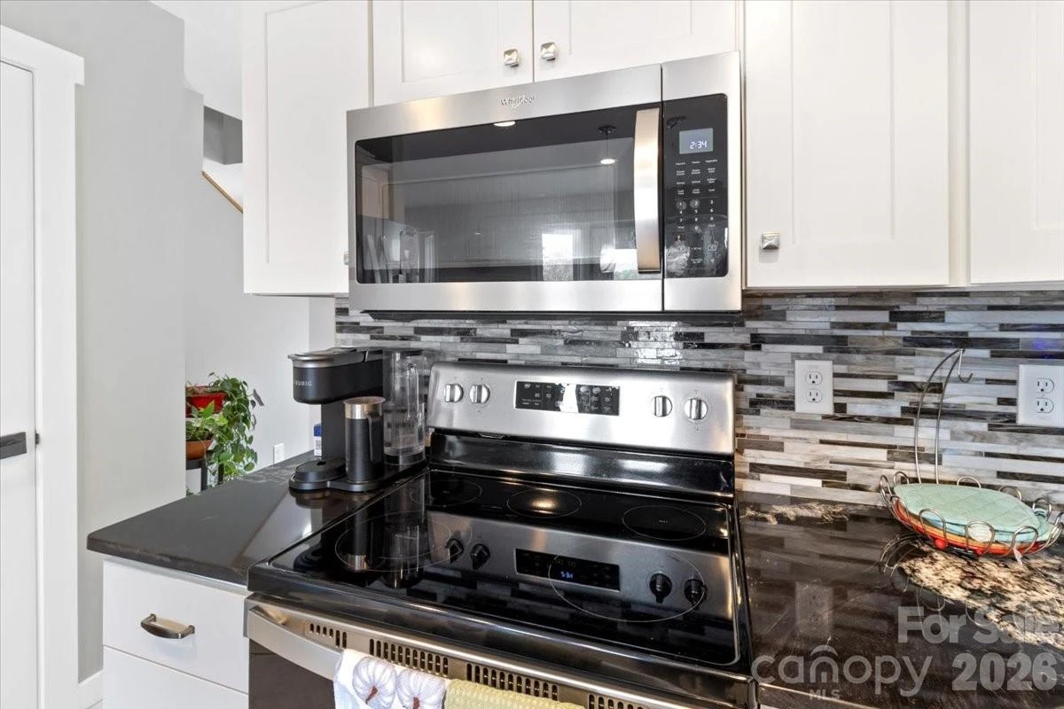 9 Old Amber Drive - Photo 17