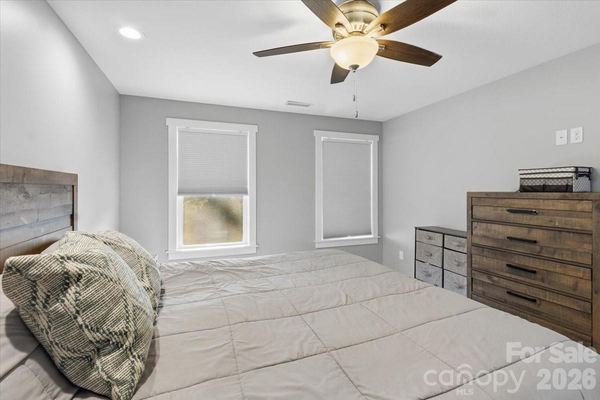 9 Old Amber Drive - Photo 31