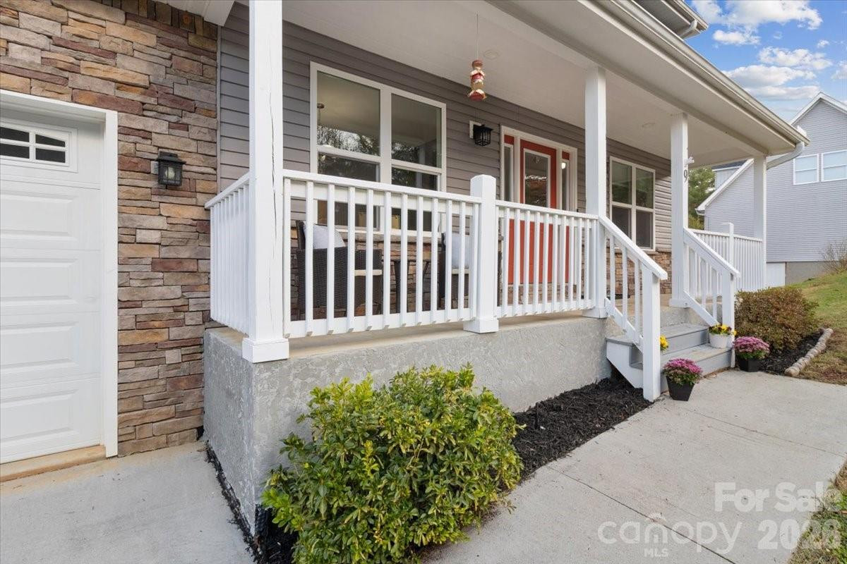 9 Old Amber Drive - Photo 5