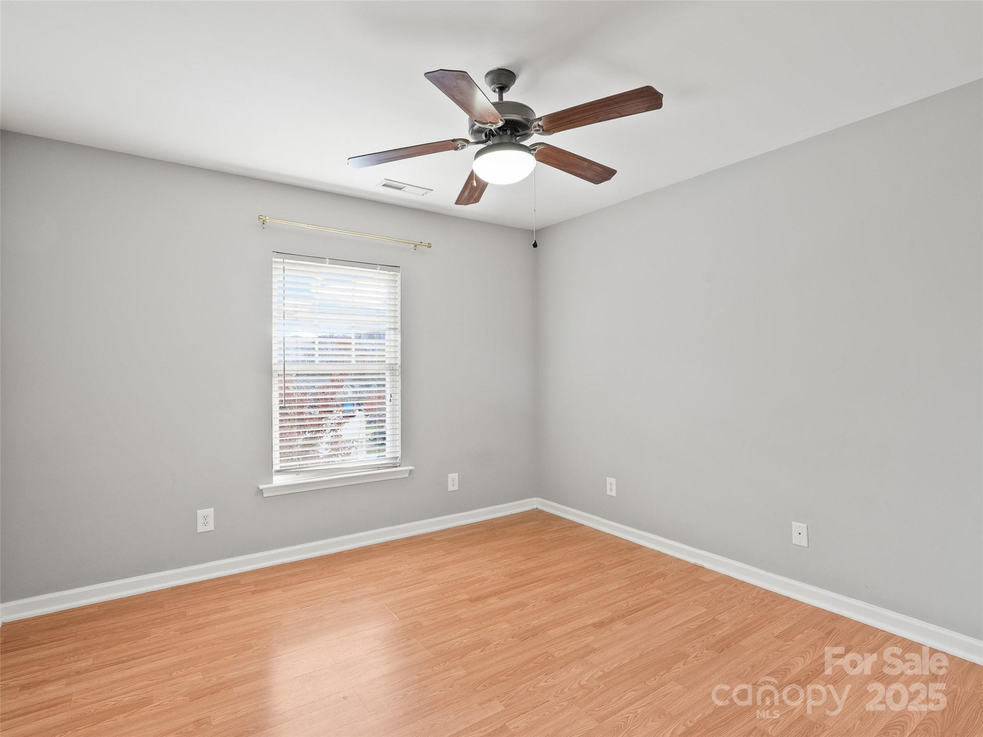 24 Torrington Avenue - Photo 20