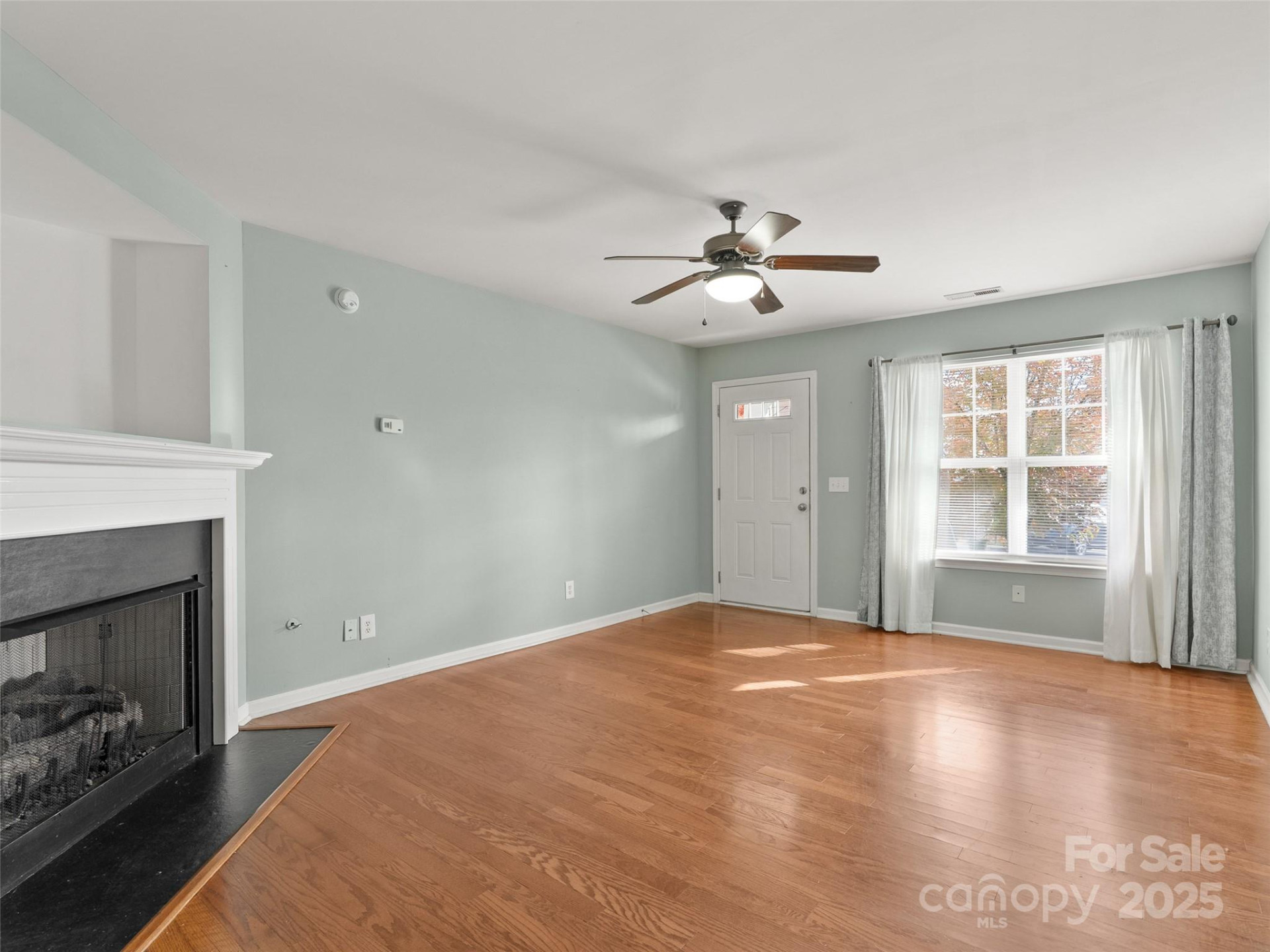24 Torrington Avenue - Photo 3
