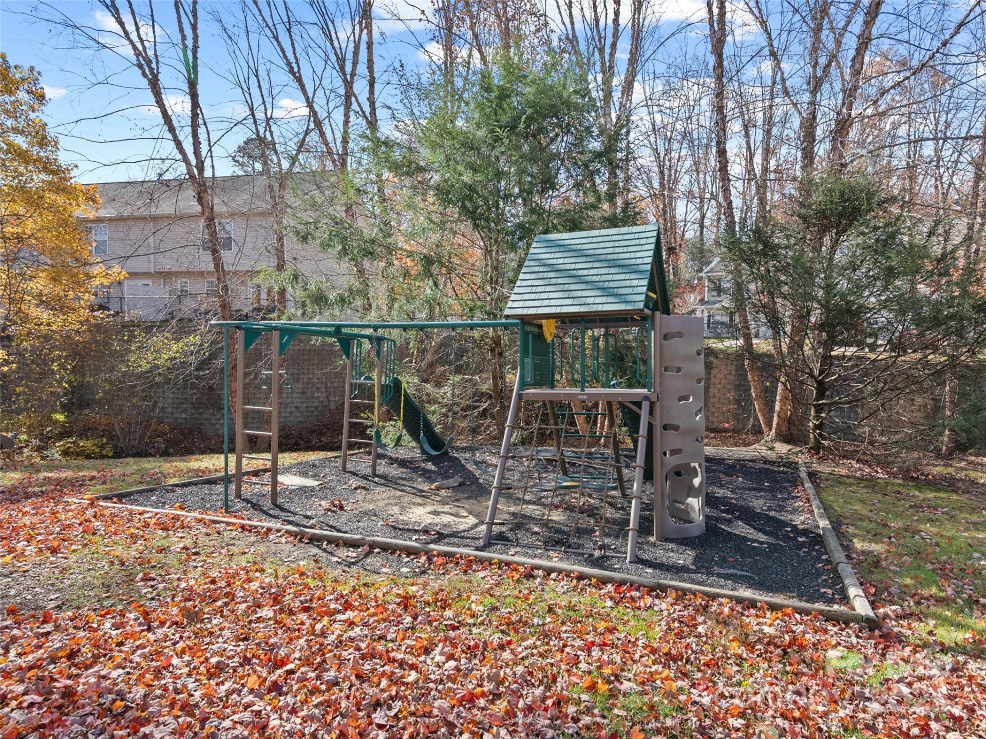 24 Torrington Avenue - Photo 30