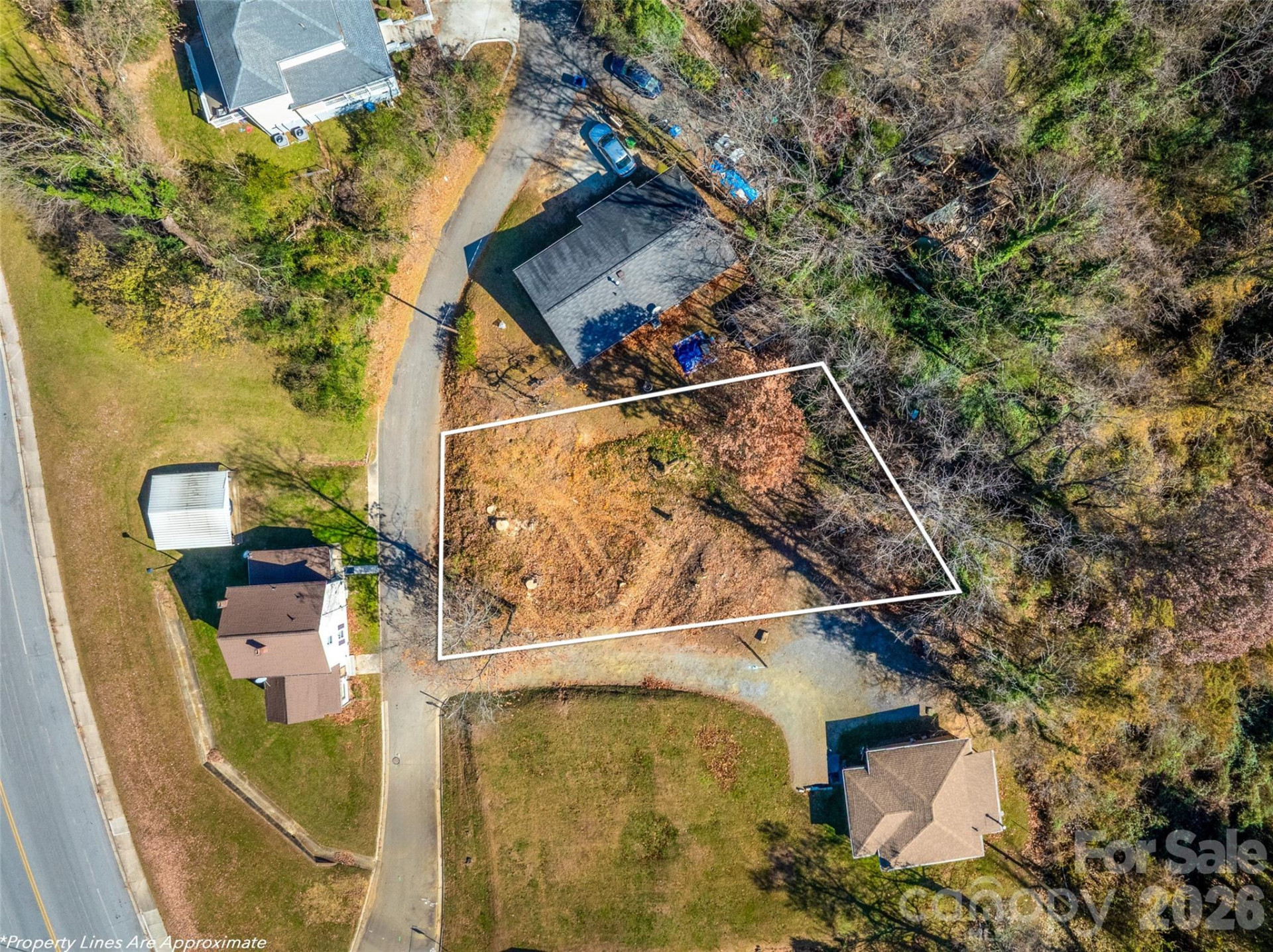 225 Beaumont Street - Photo 3