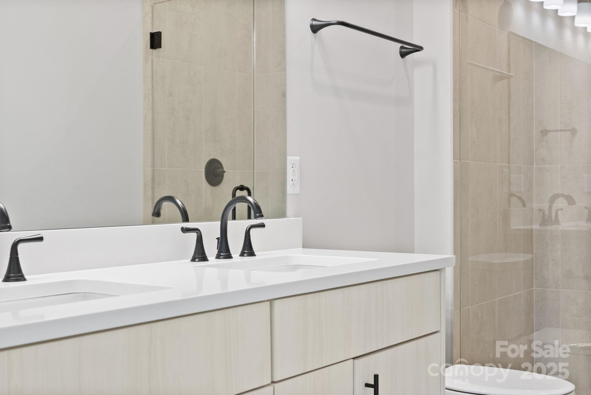 103 Collin Place #1 - Photo 6