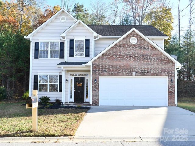 28 Stone River Drive