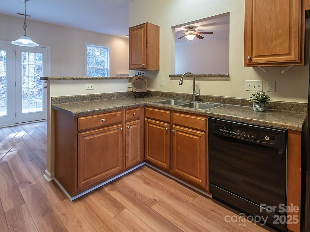 28 Stone River Drive - Photo 11