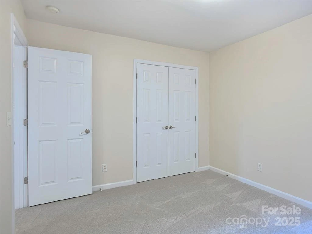 28 Stone River Drive - Photo 22
