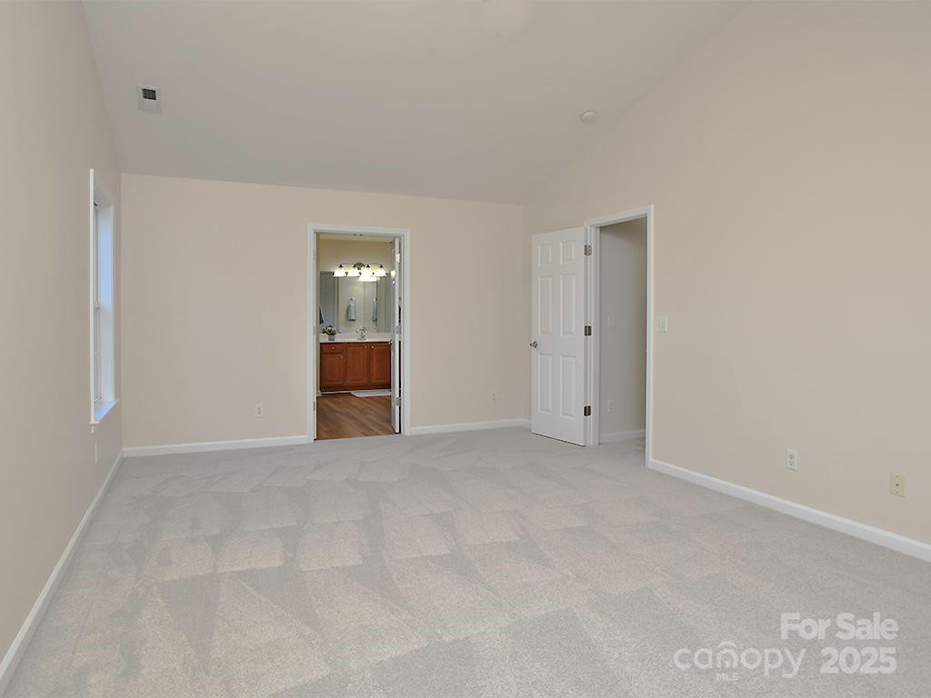 28 Stone River Drive - Photo 34