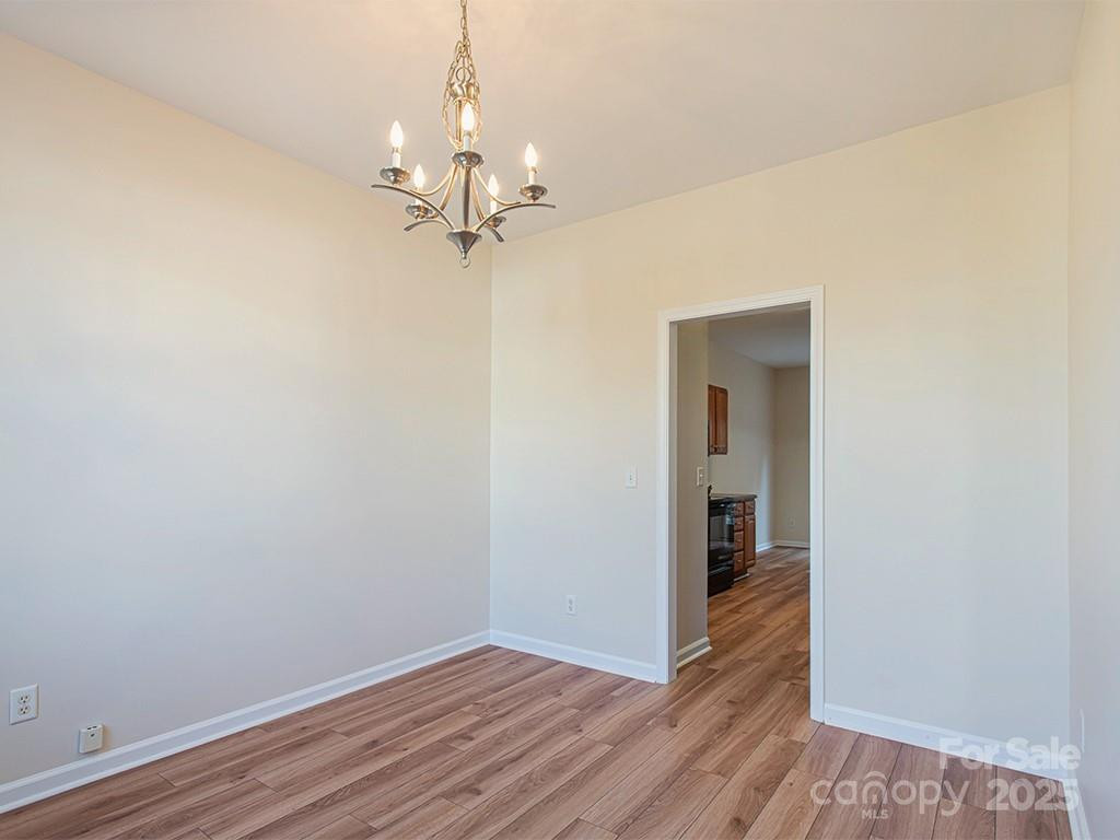 28 Stone River Drive - Photo 9