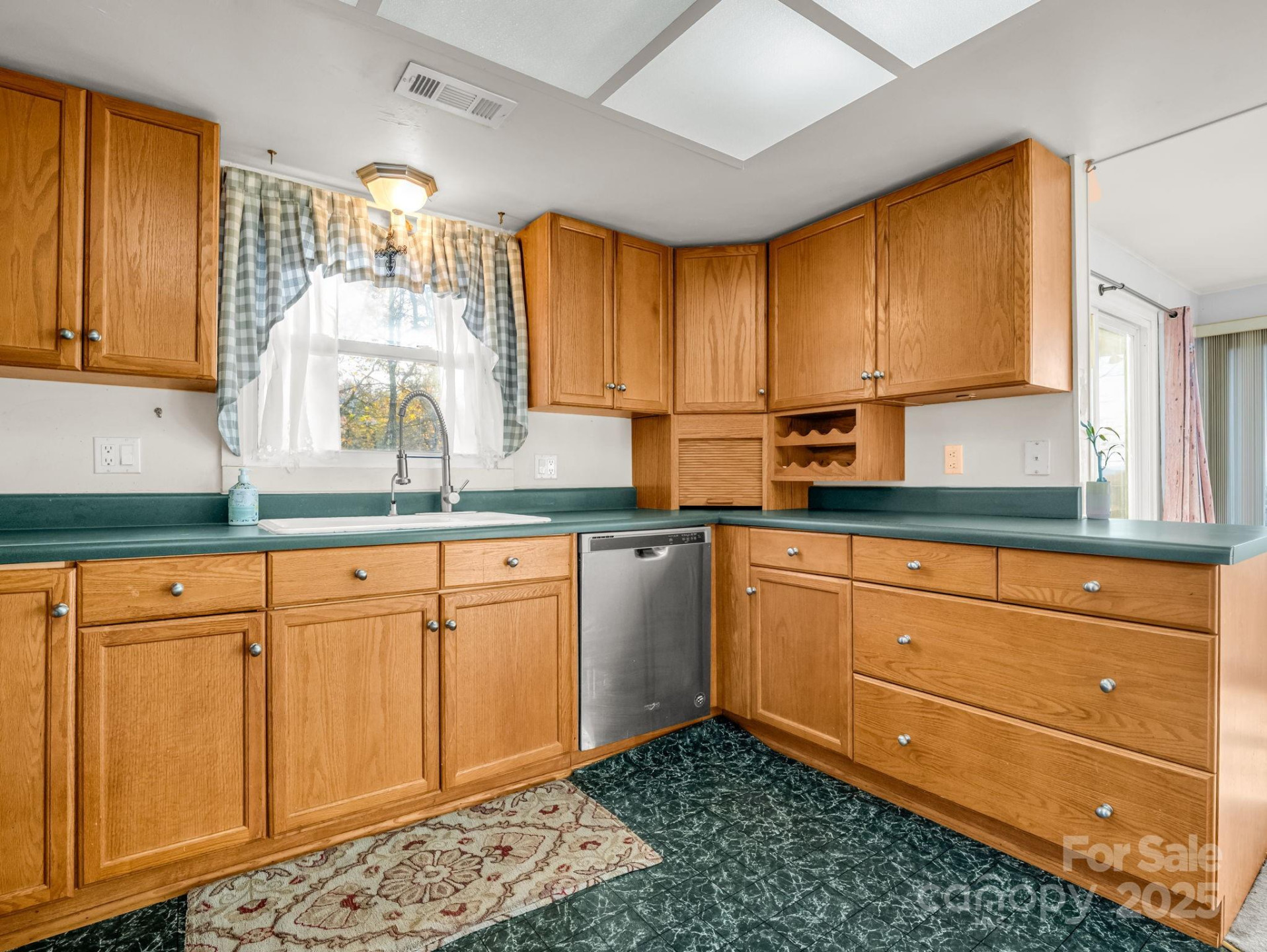 104 Little Falls Drive - Photo 14