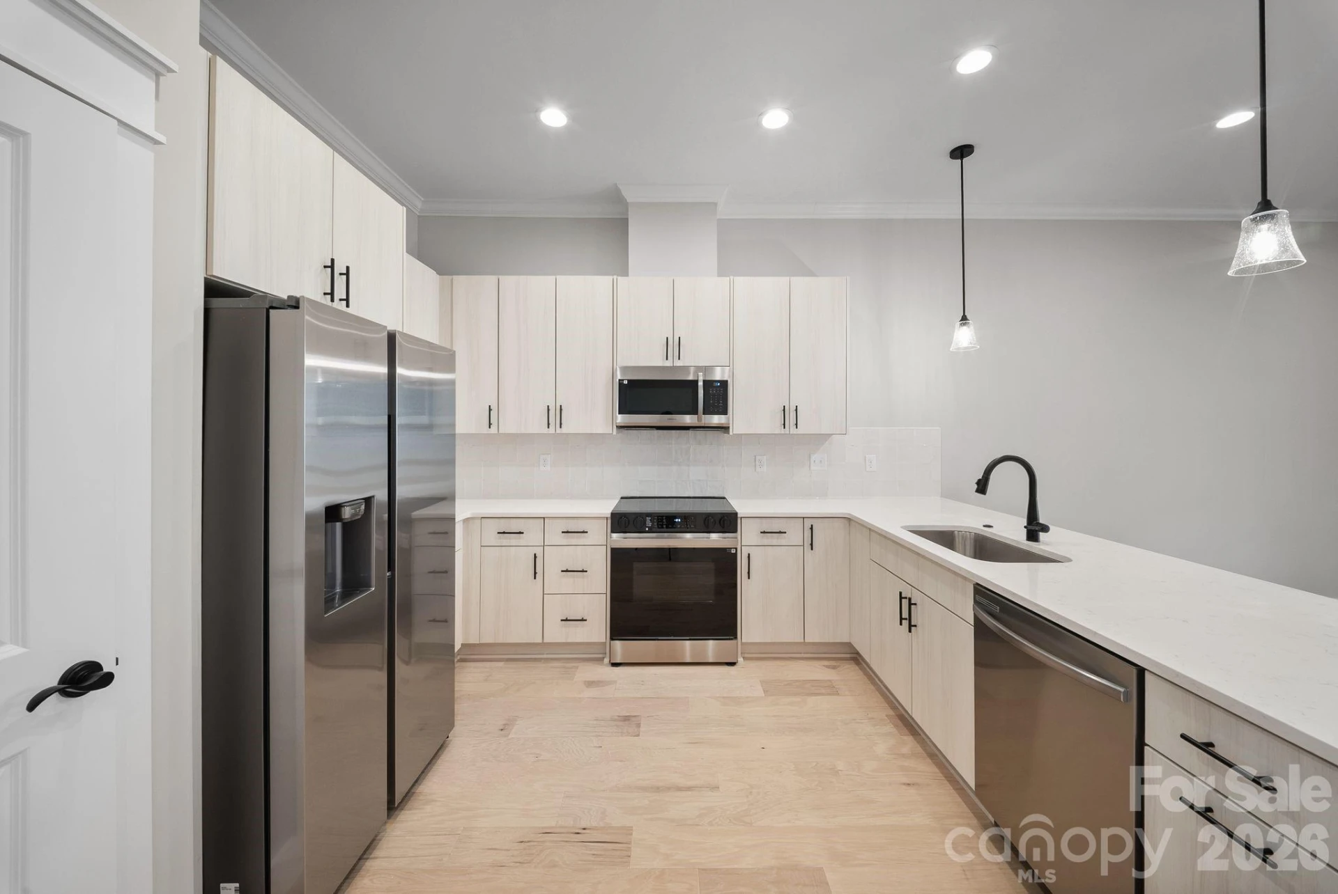 105 Collin Place #2 - Photo 3