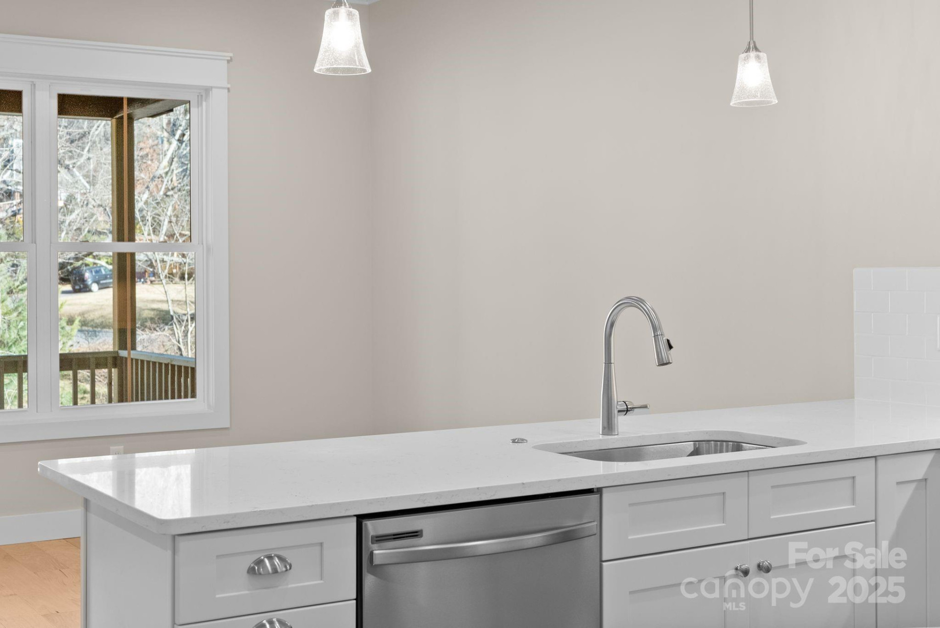 107 Collin Place #3 - Photo 3