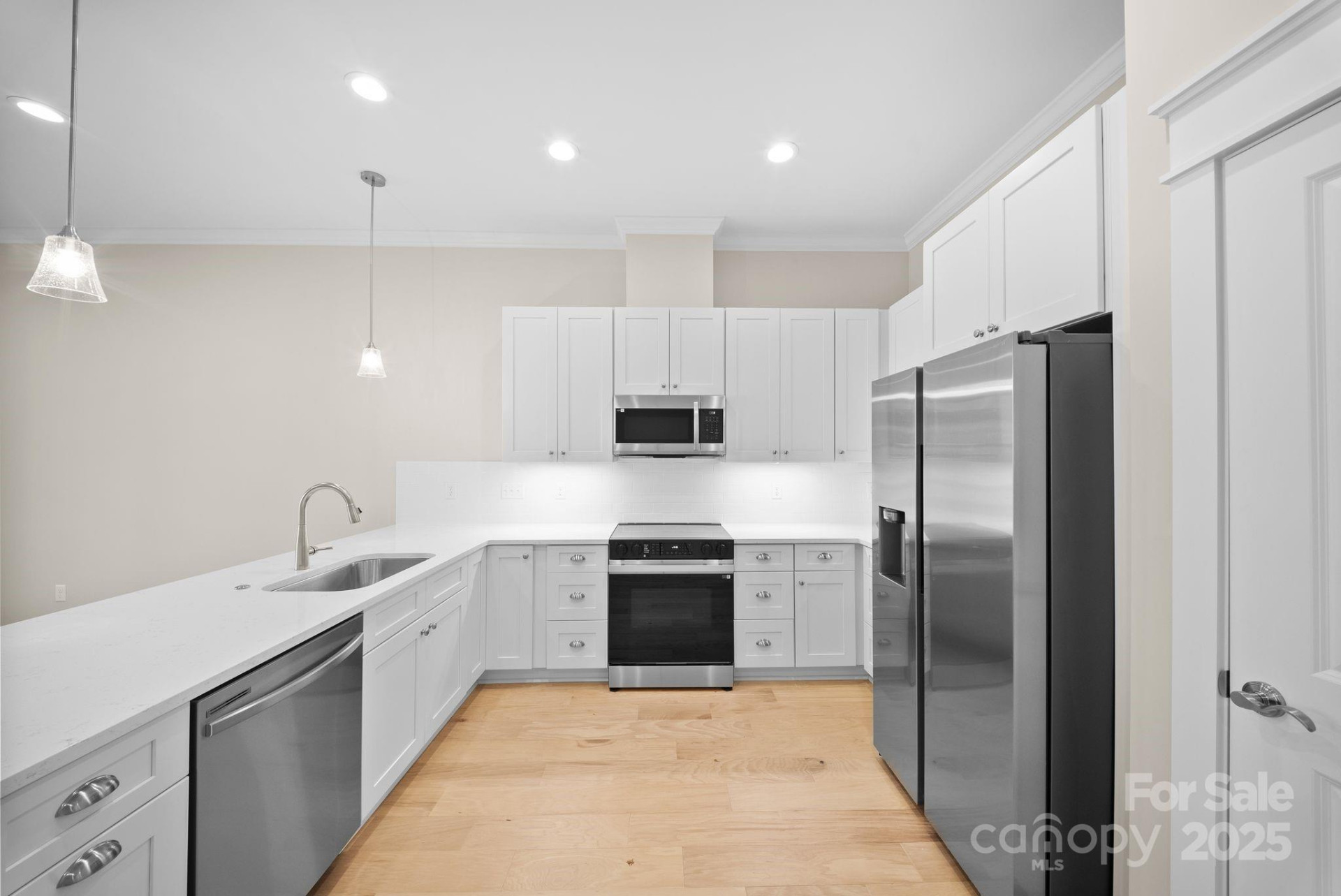 107 Collin Place #3 - Photo 10