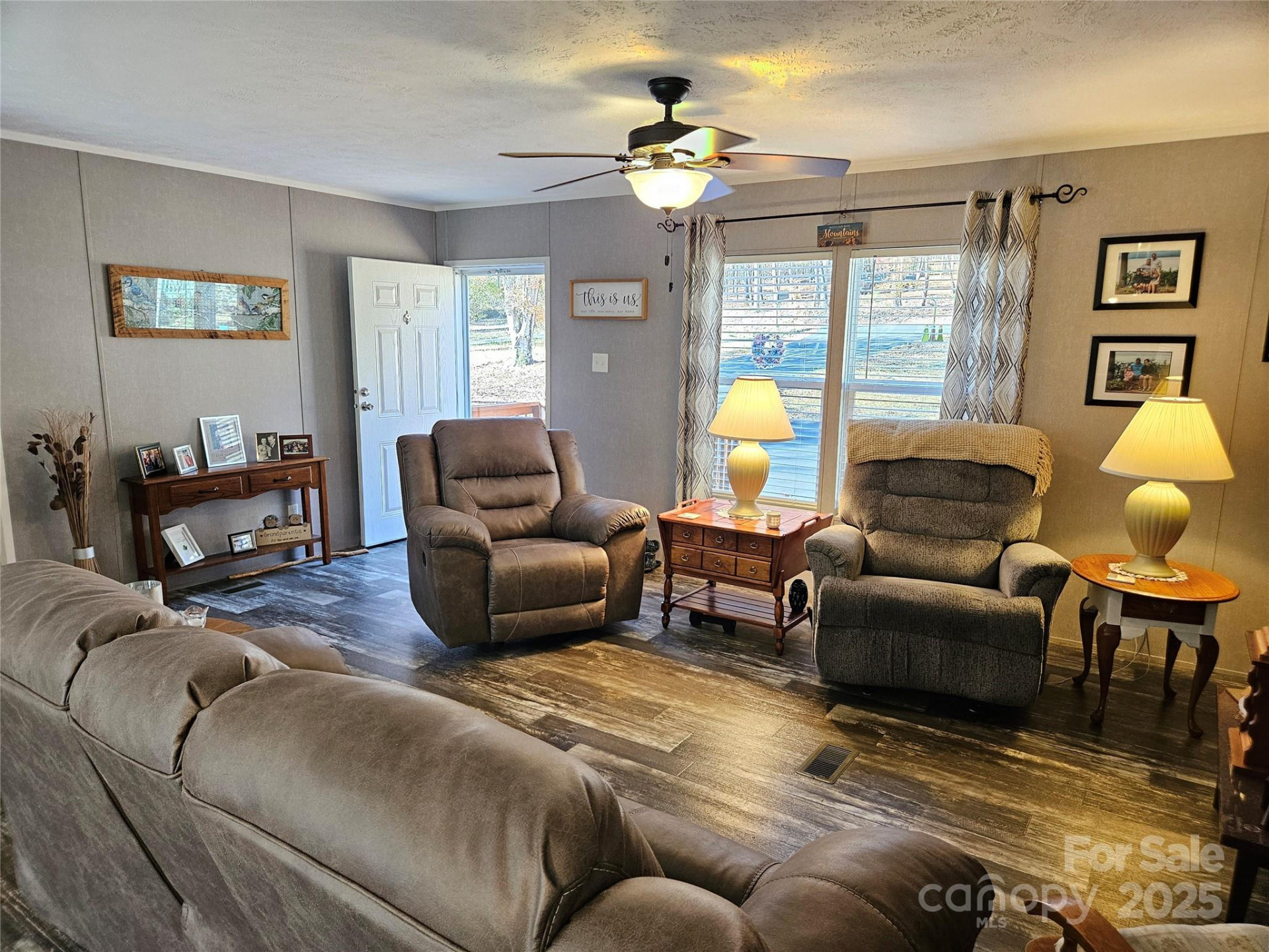 144 River Breeze Drive - Photo 4