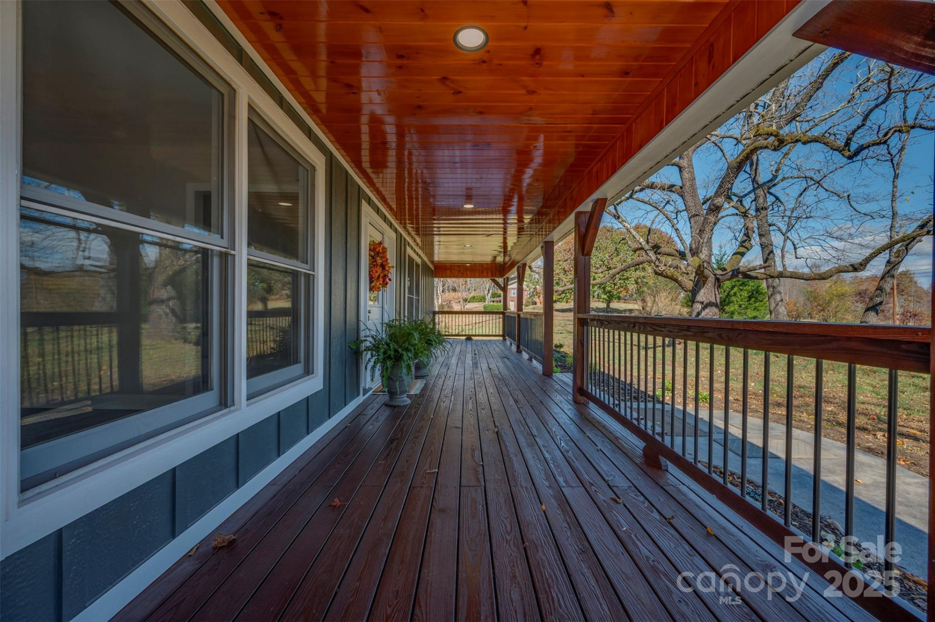 1121 Cove Road - Photo 4