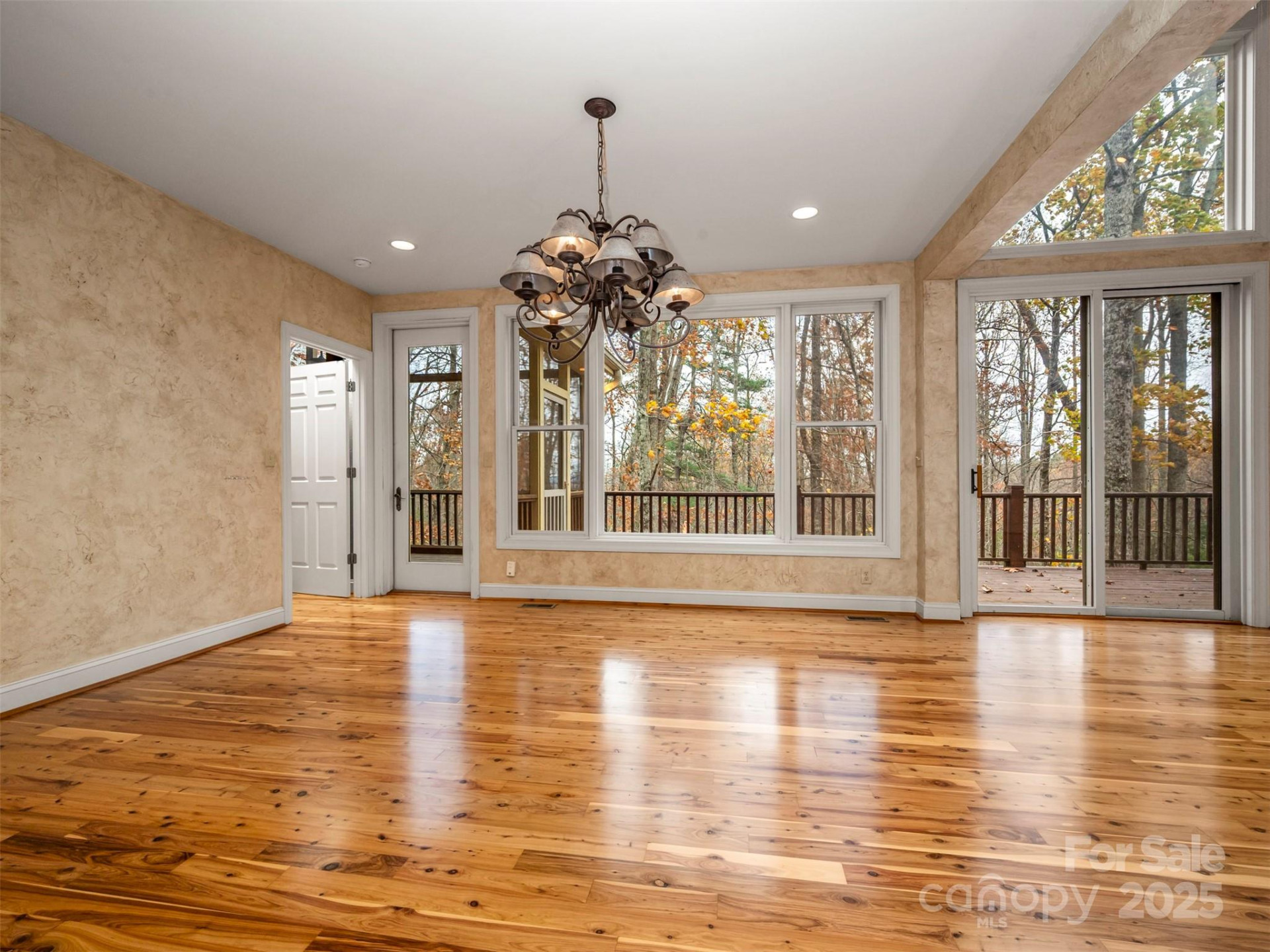 21 Wild Flower Hollow - Photo 17