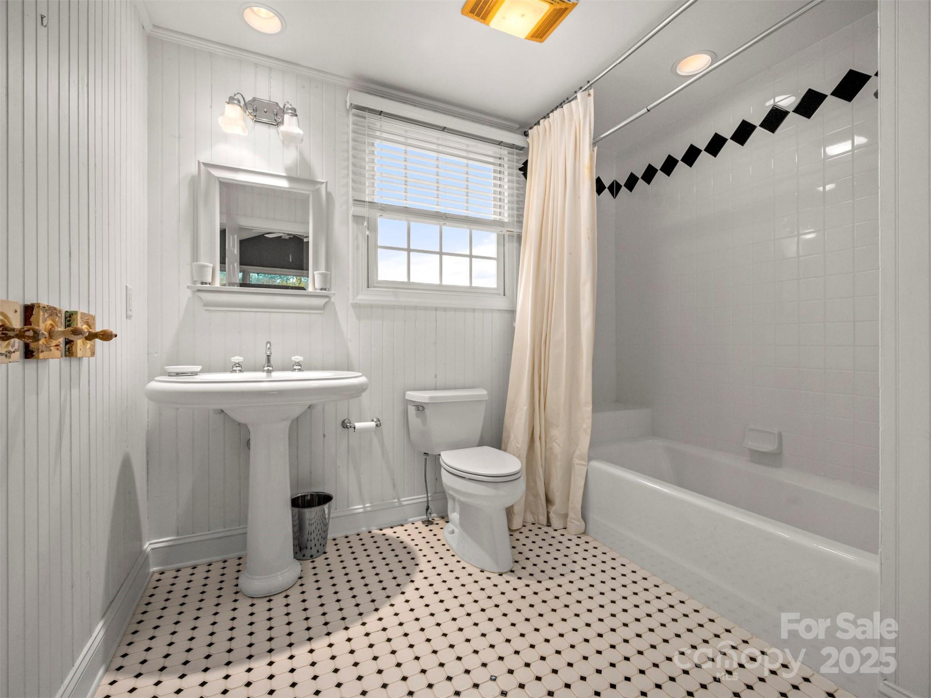 21 Wild Flower Hollow - Photo 36