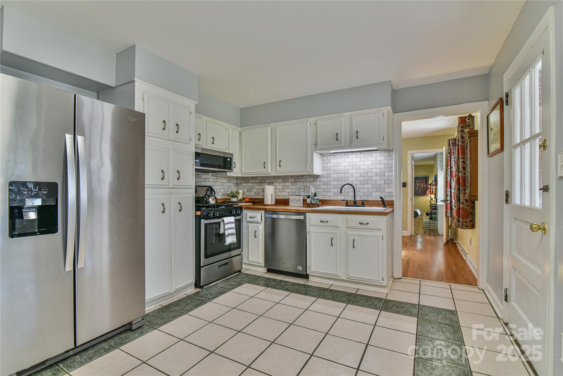 26 Bevlyn Drive - Photo 11