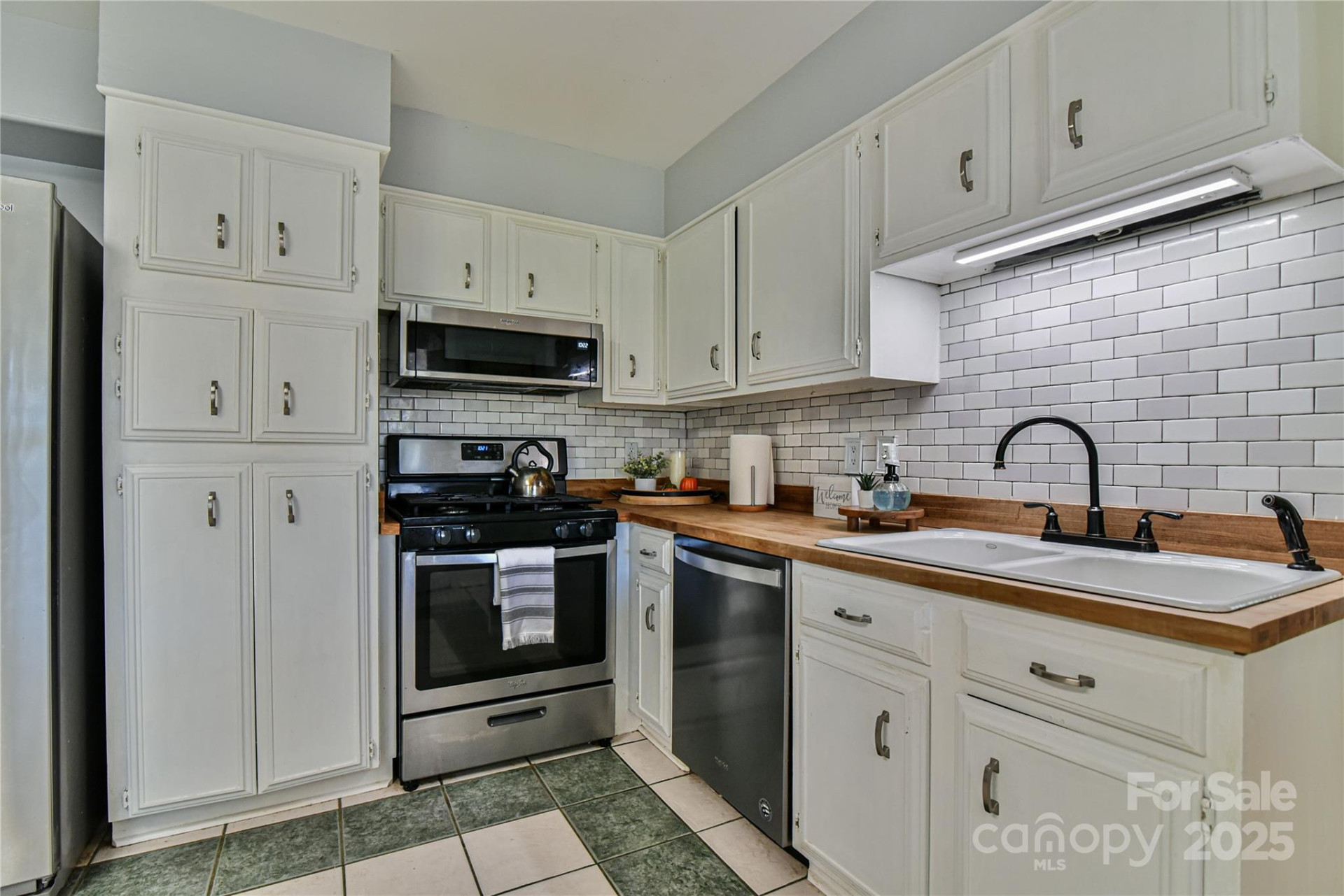 26 Bevlyn Drive - Photo 9