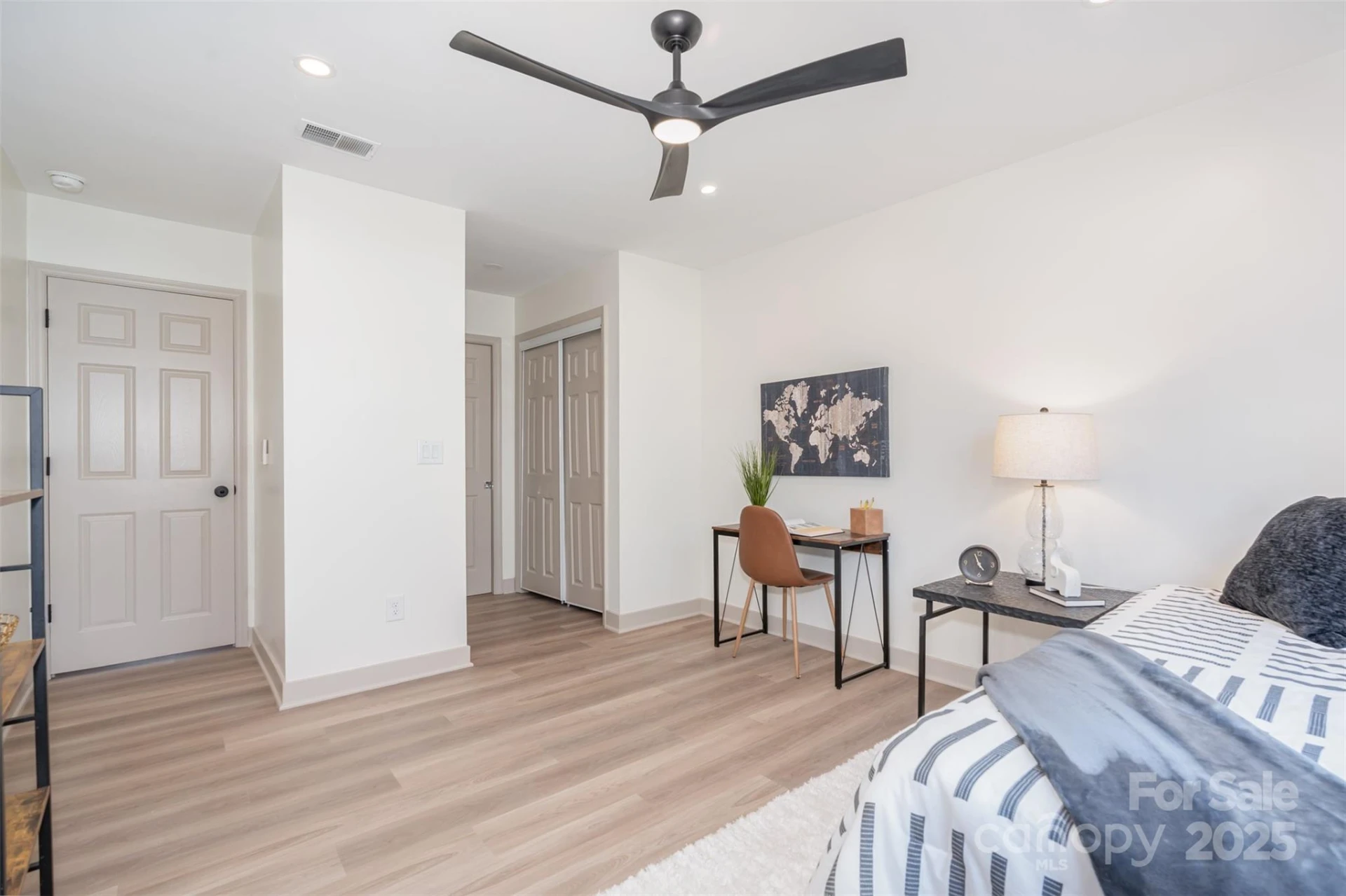 7802 Renaissance Court #B - Photo 18