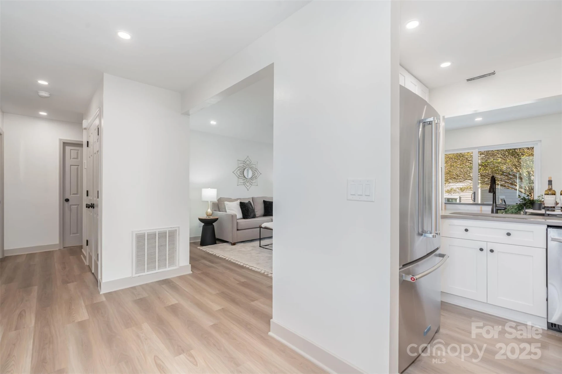 7802 Renaissance Court #B - Photo 8