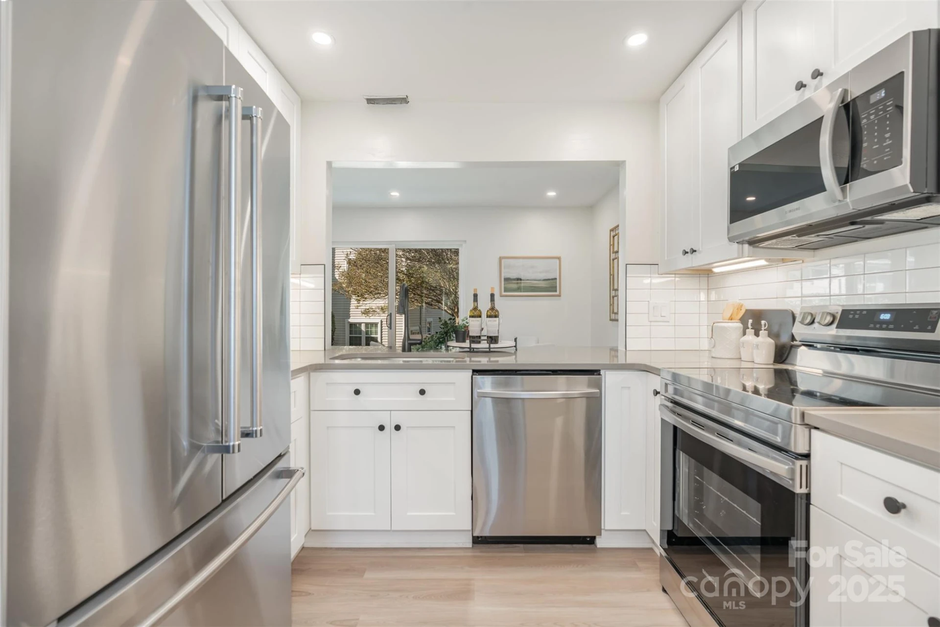 7802 Renaissance Court #B - Photo 10