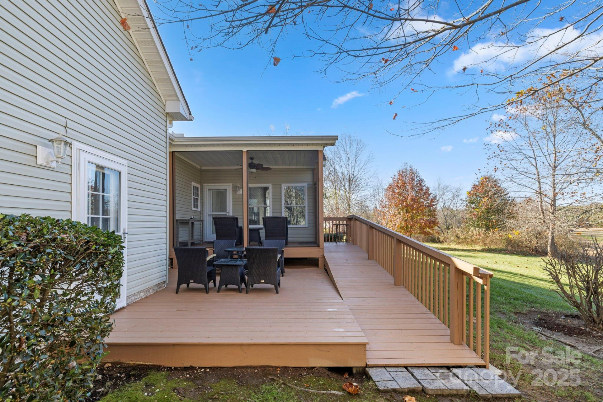 494 Riverwind Drive - Photo 8