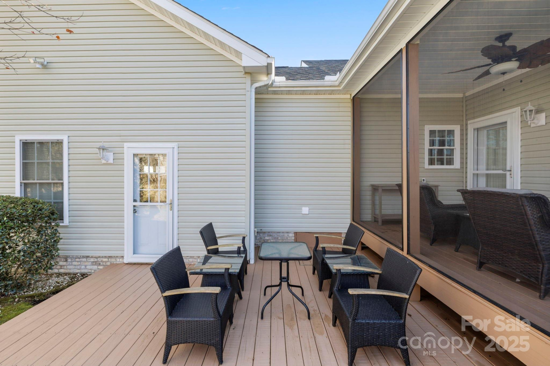 494 Riverwind Drive - Photo 9