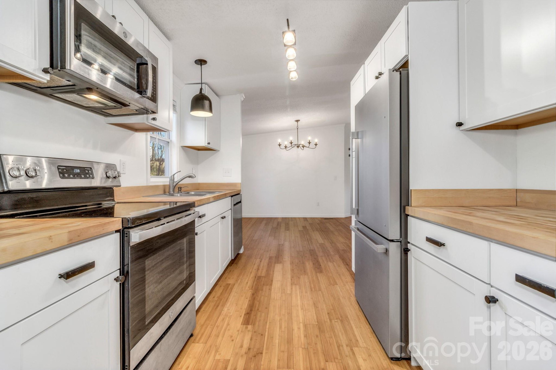 118 Heather Drive - Photo 12