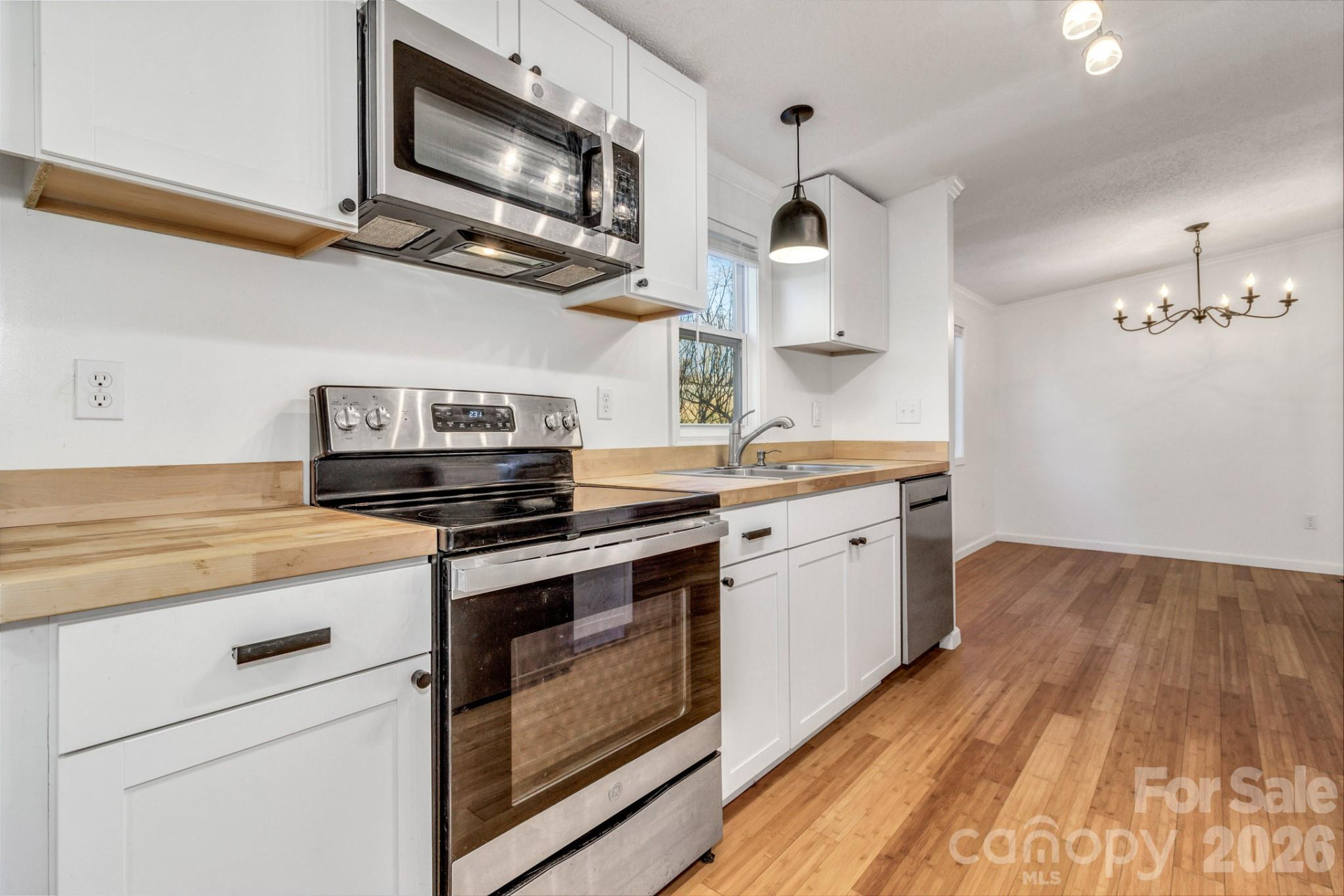 118 Heather Drive - Photo 8