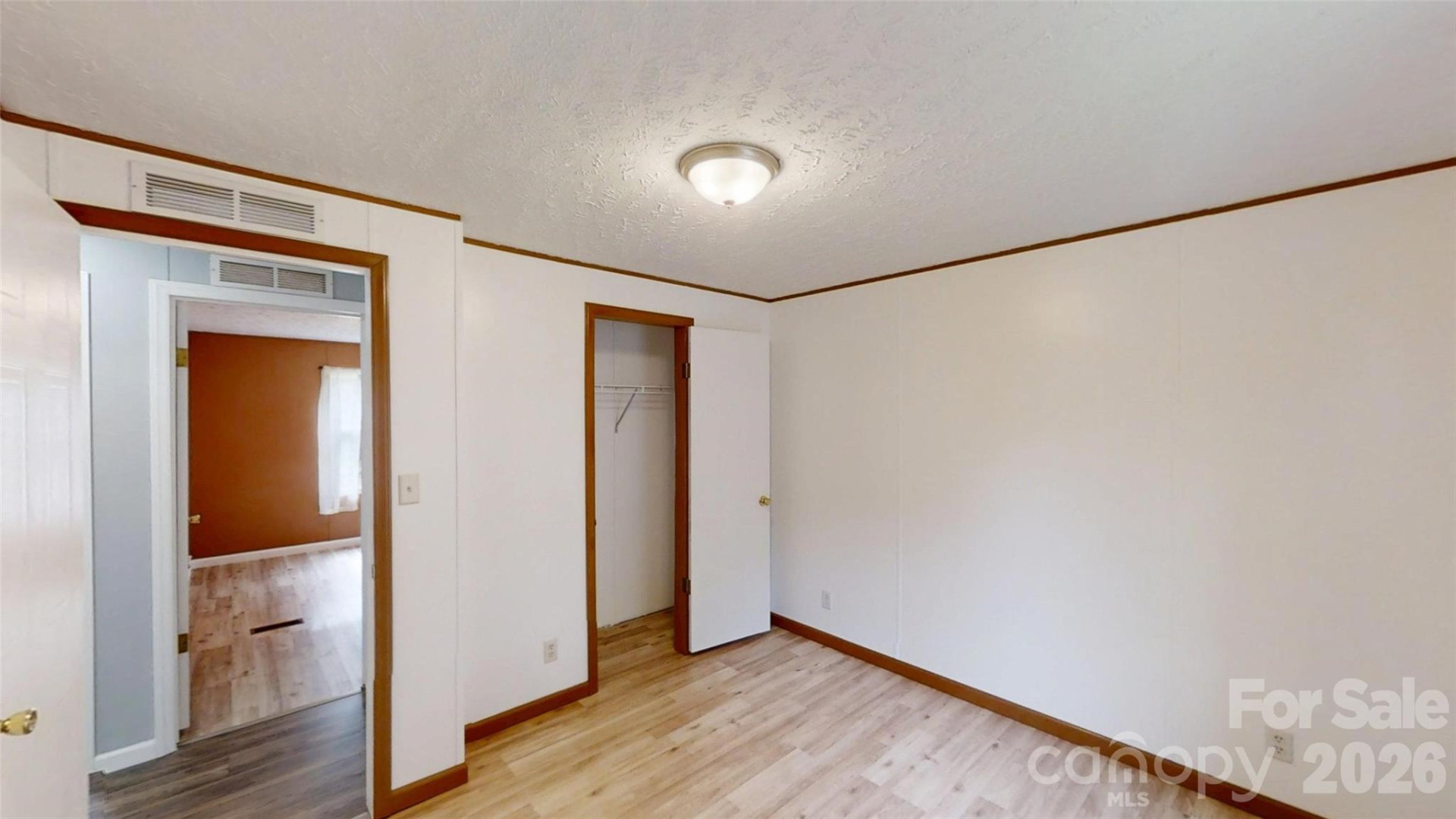 71 London Lane - Photo 30