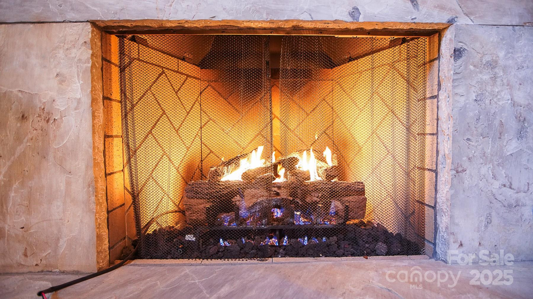 1048 River Road - Photo 13