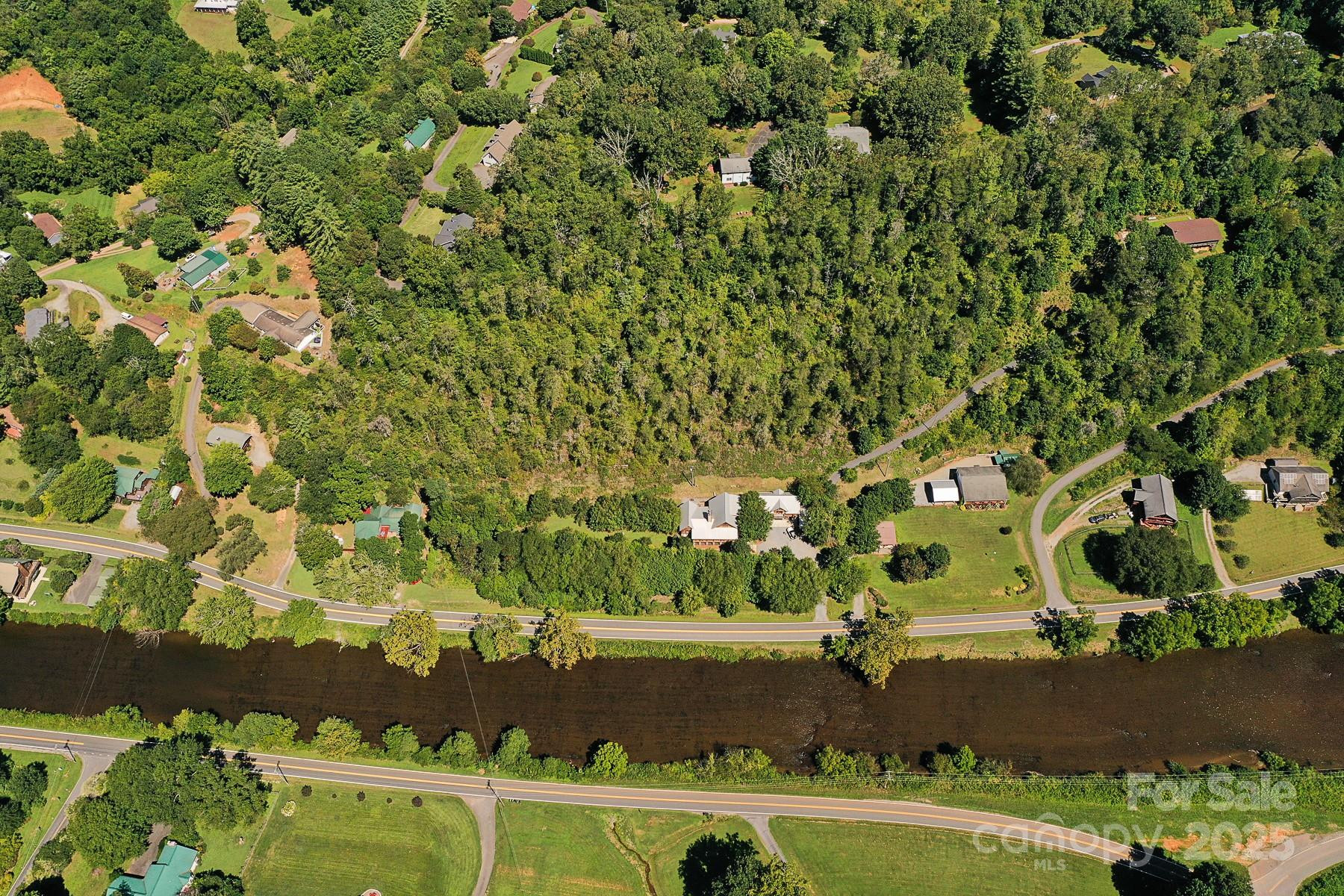 1048 River Road - Photo 36