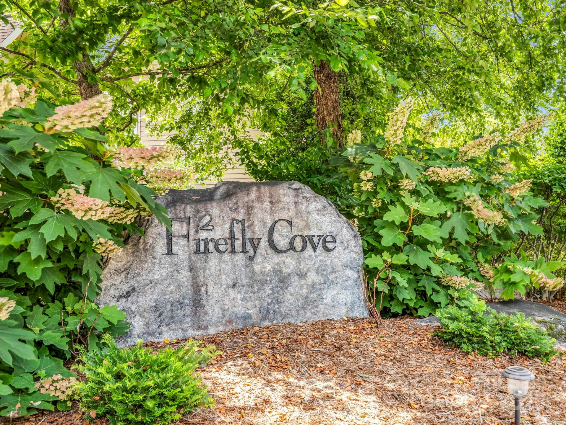 167 Firefly Point - Photo 5