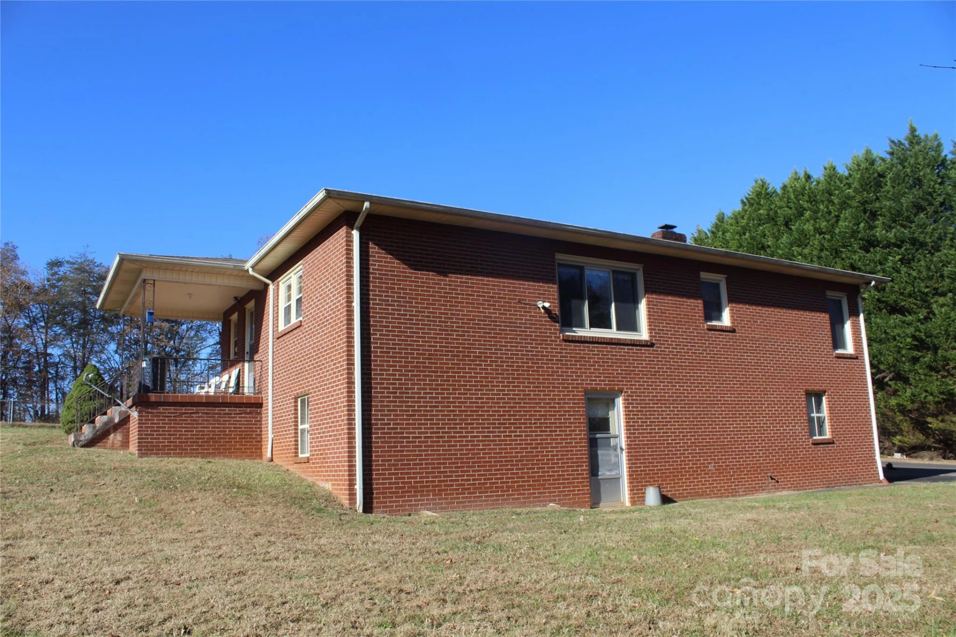 1761 Dearborn Street Extension - Photo 4