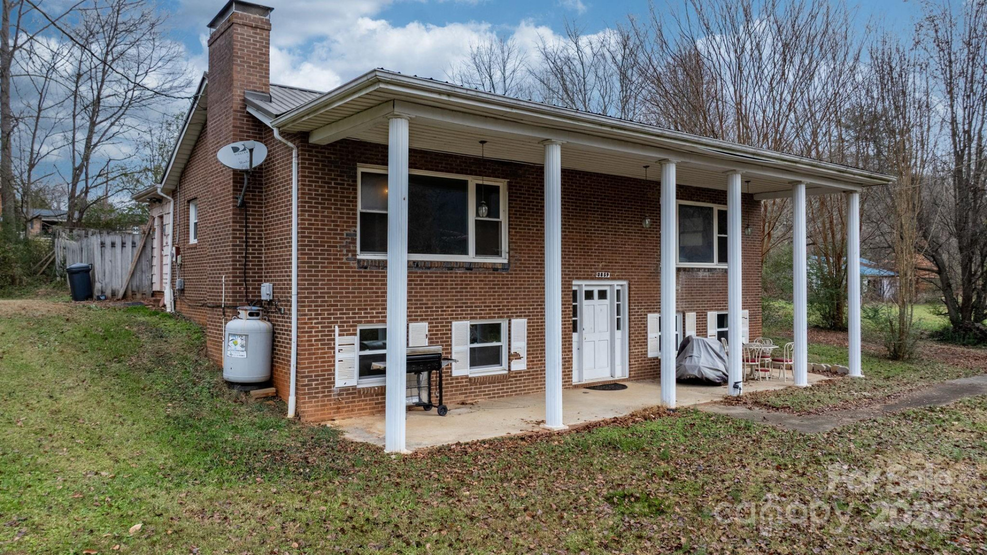 3859 Metcalf Drive - Photo 2