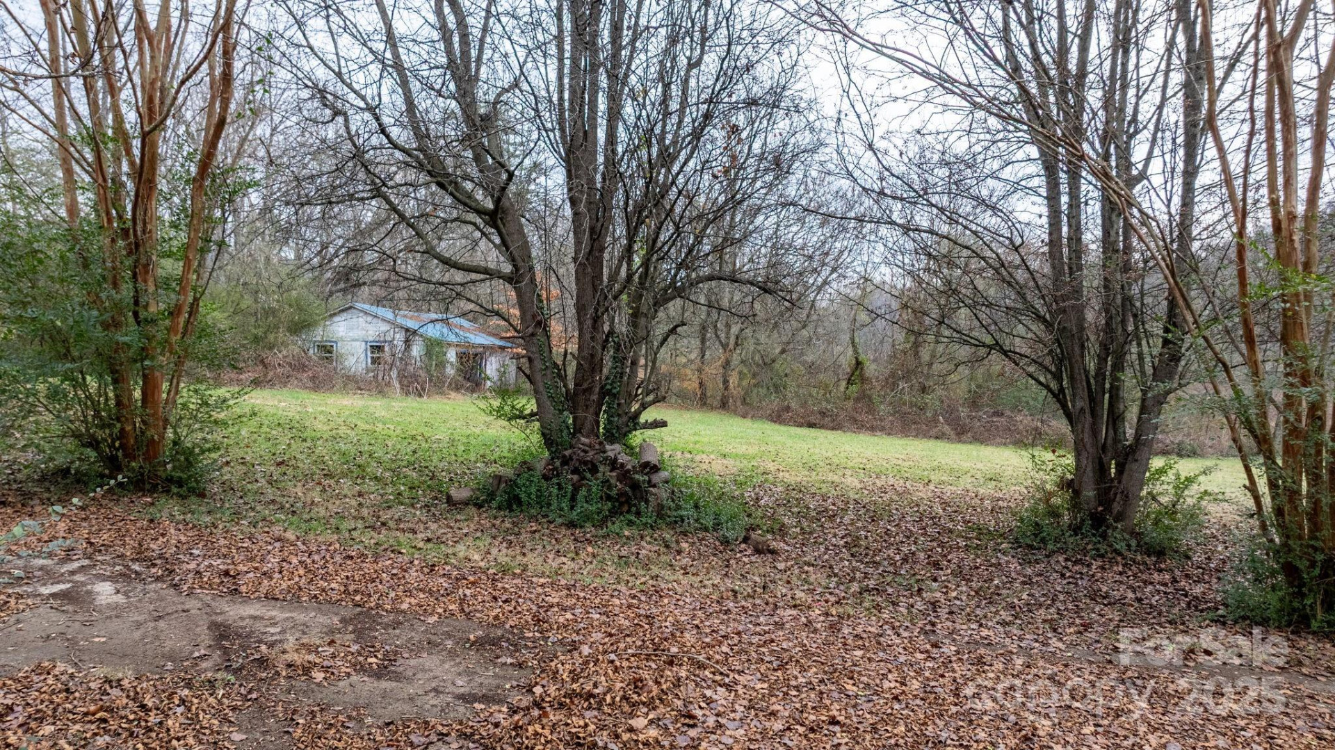 3859 Metcalf Drive - Photo 33