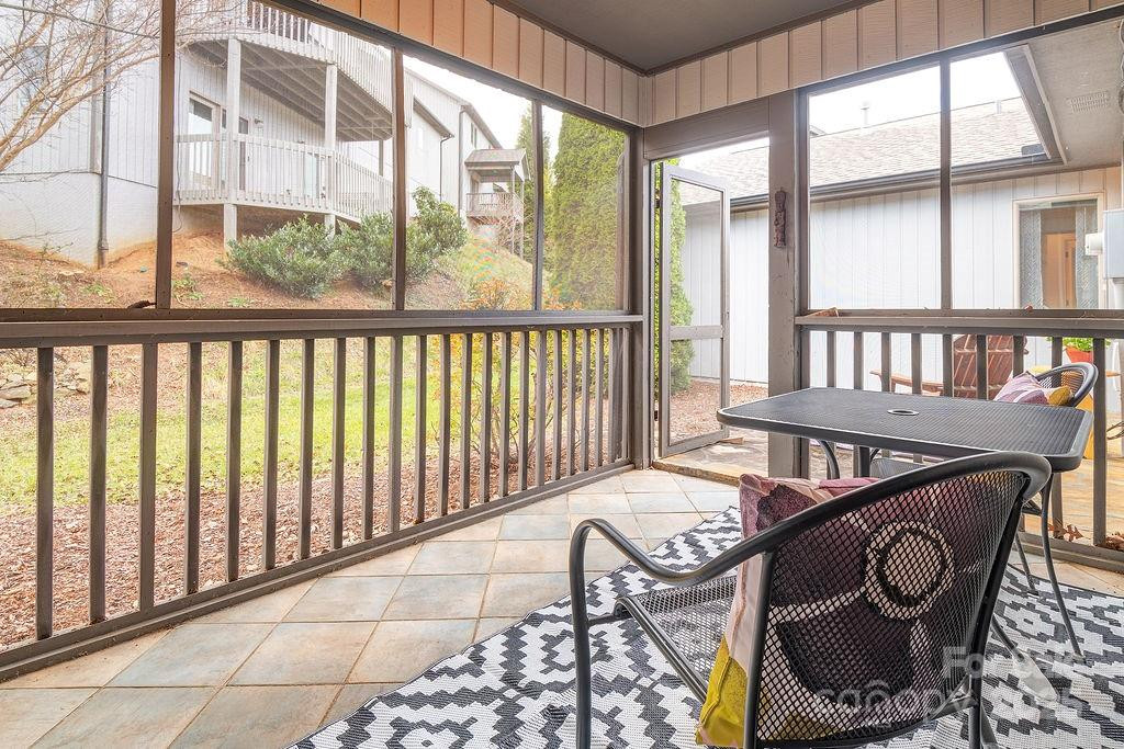411 Kyfields Street - Photo 21