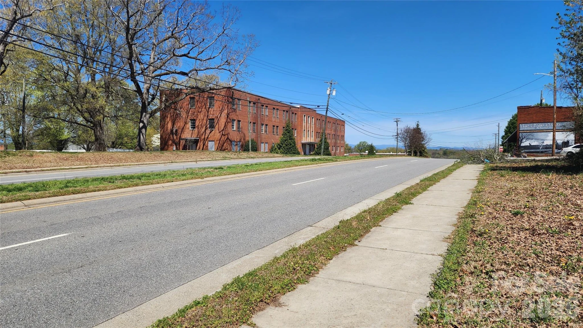 303 Old Nc 18 Highway - Photo 5