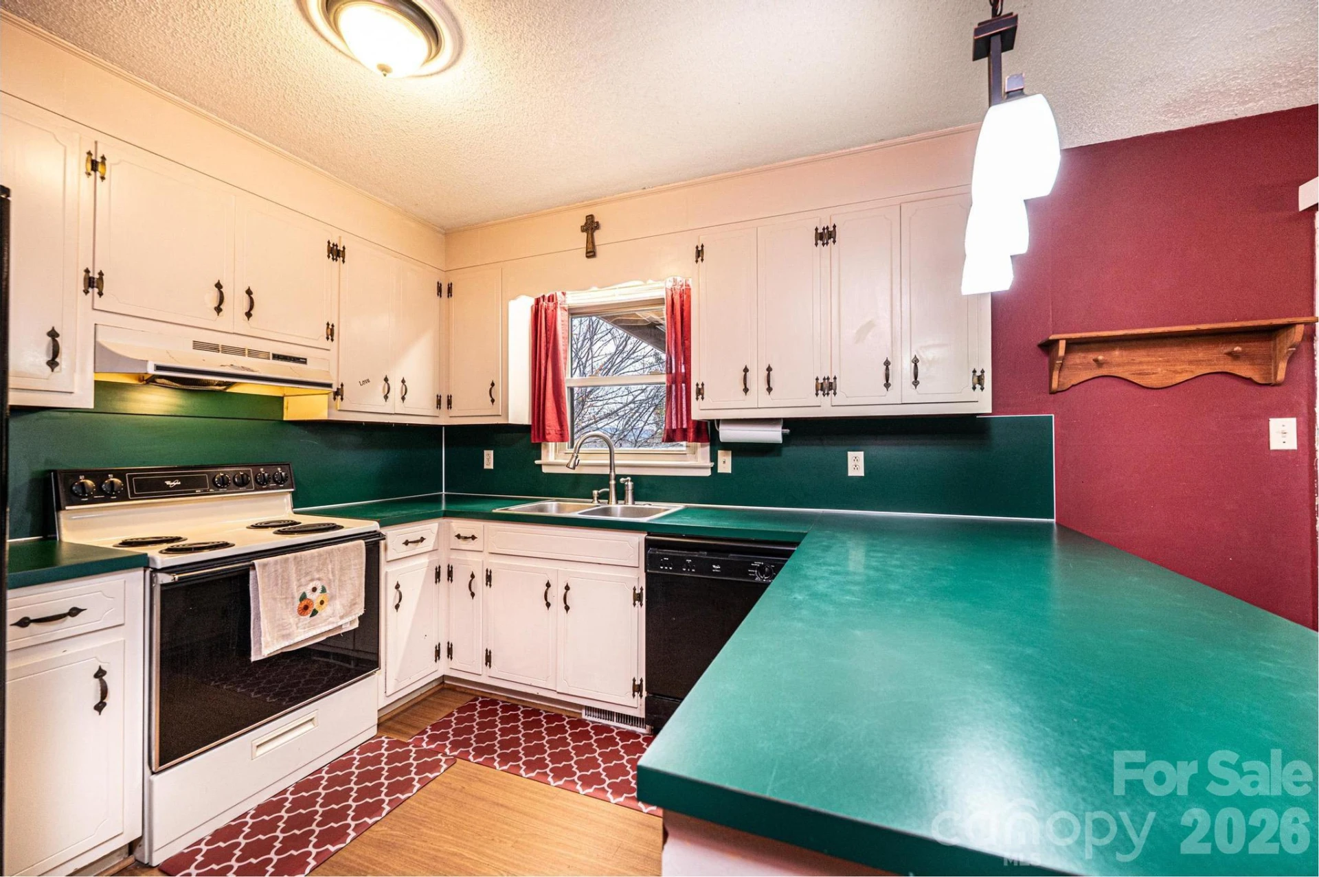2570 Raintree Street - Photo 24
