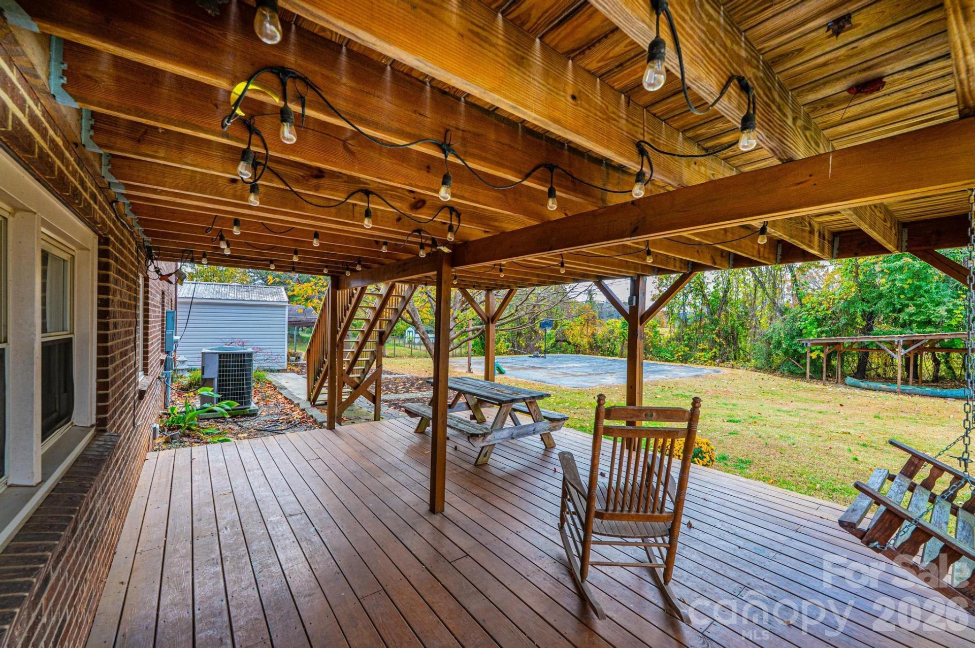 2570 Raintree Street - Photo 54