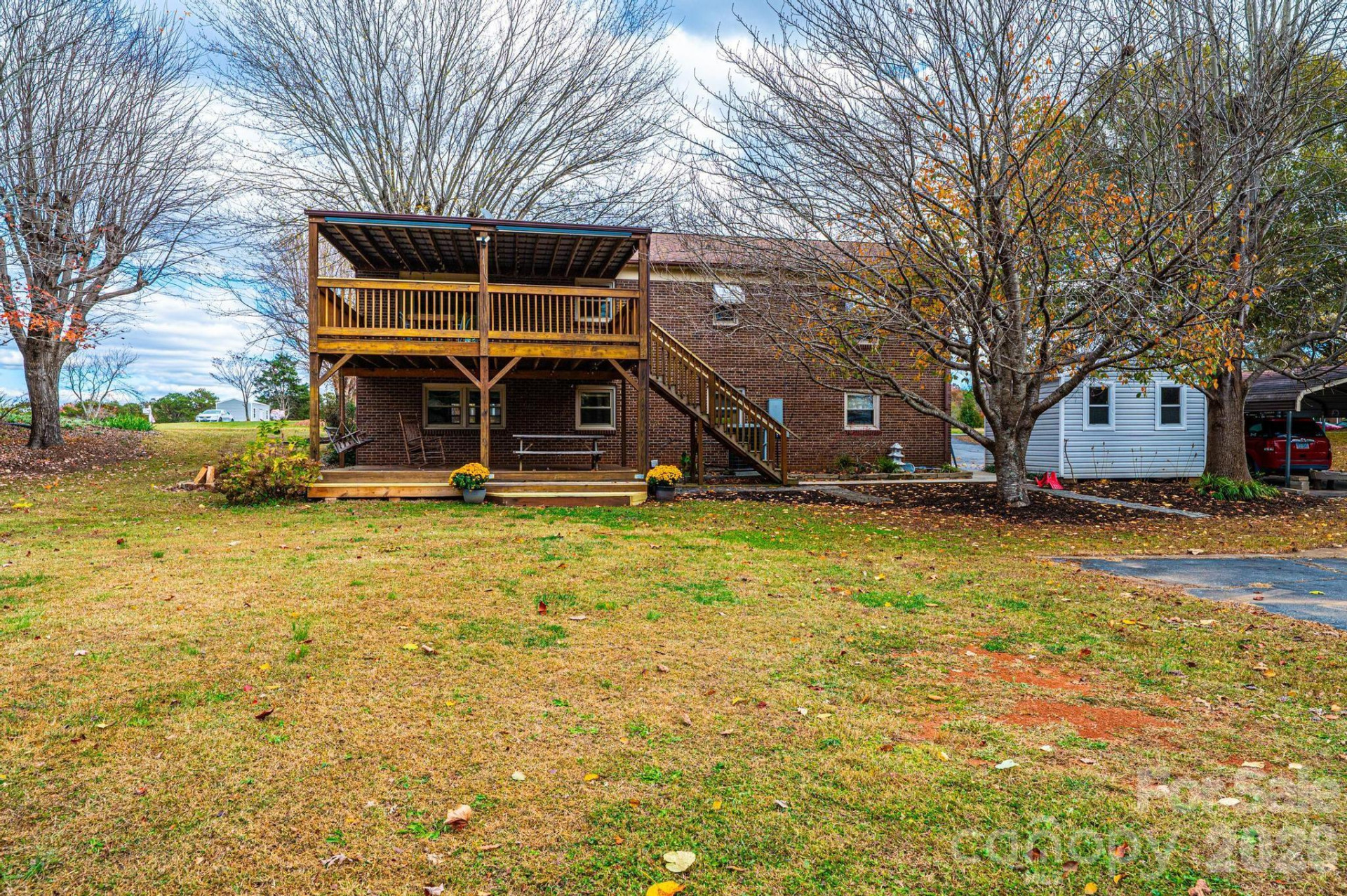 2570 Raintree Street - Photo 59