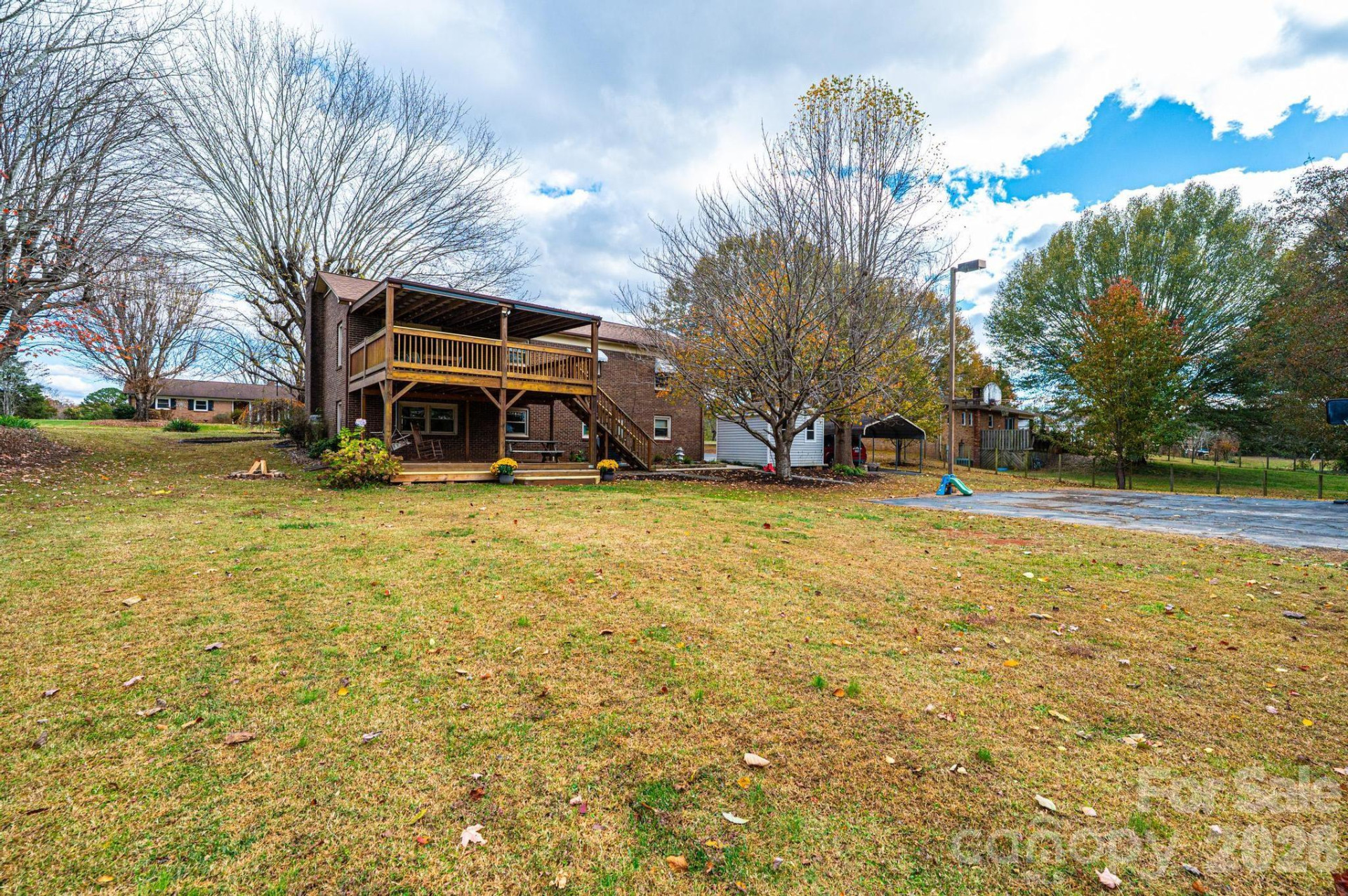 2570 Raintree Street - Photo 69