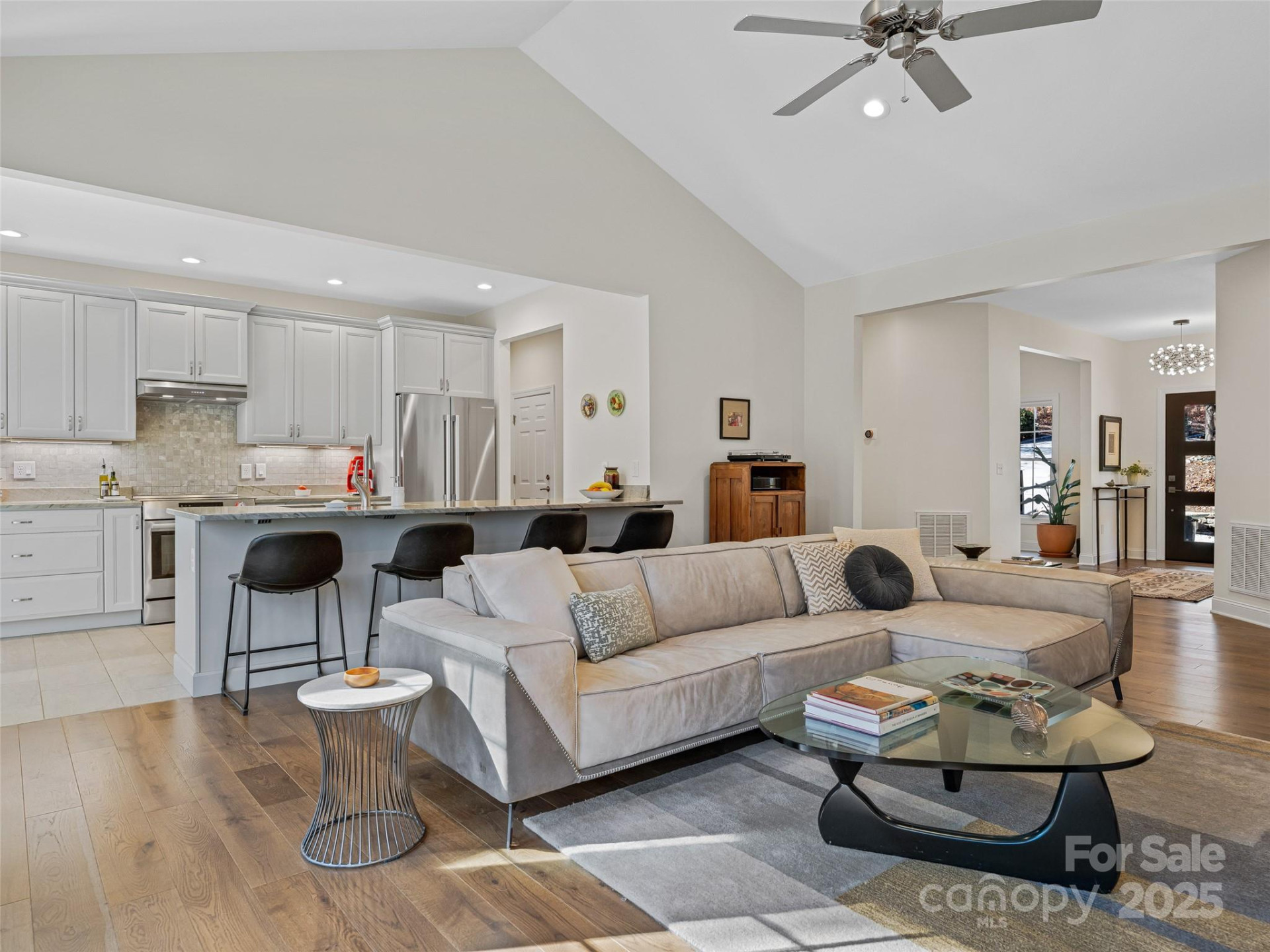 2508 Carriage Falls Court - Photo 11