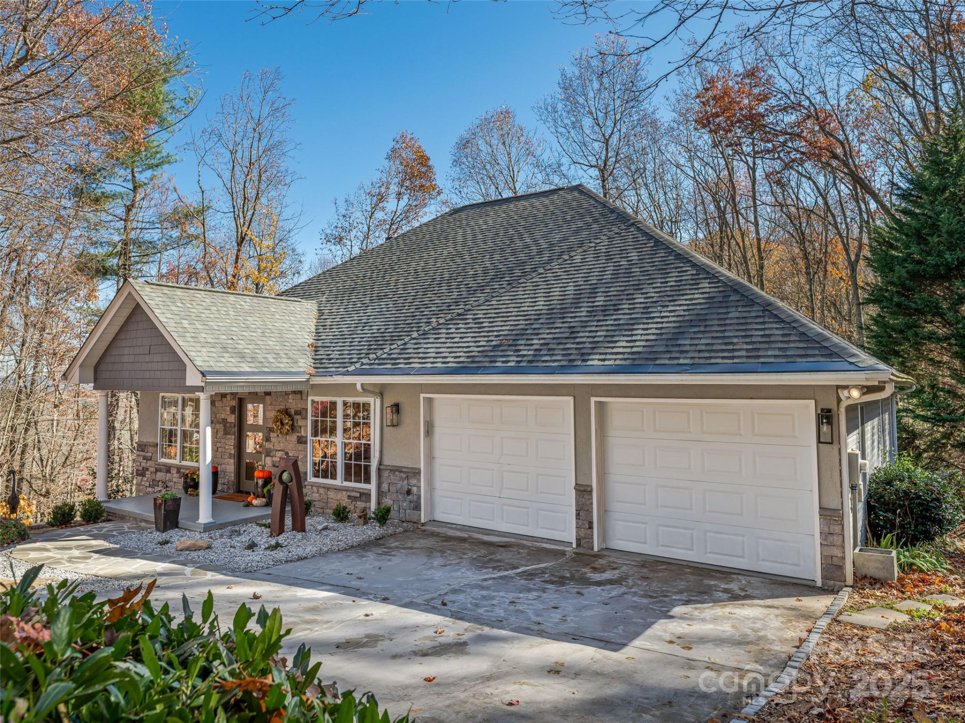 2508 Carriage Falls Court - Photo 4