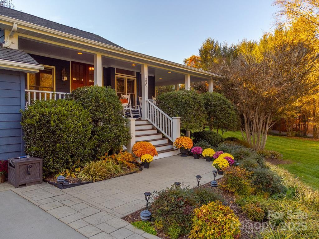 180 Paw Paw Cove - Photo 13